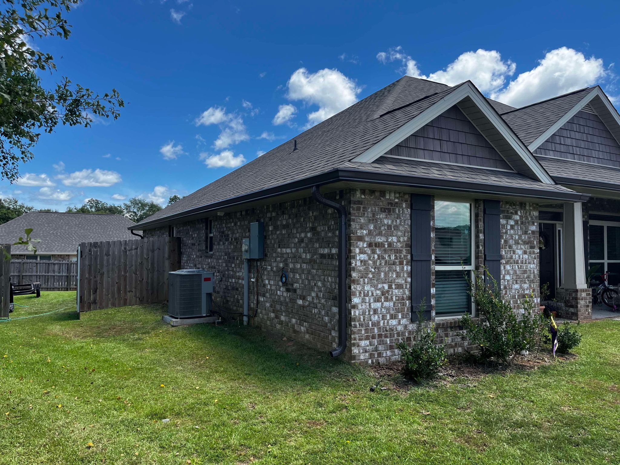 Southern Gutters LLC Image