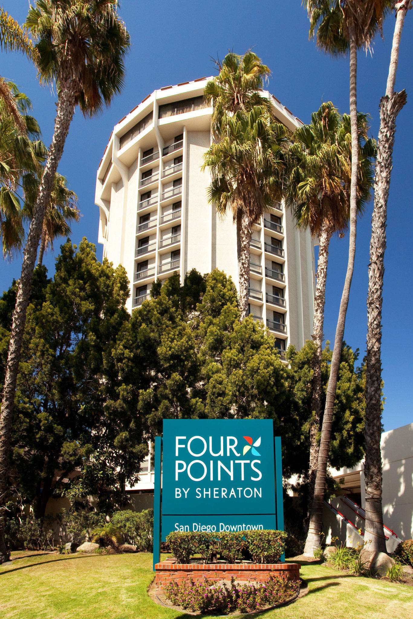 Four Points by Sheraton San Diego Downtown Little Italy Photo