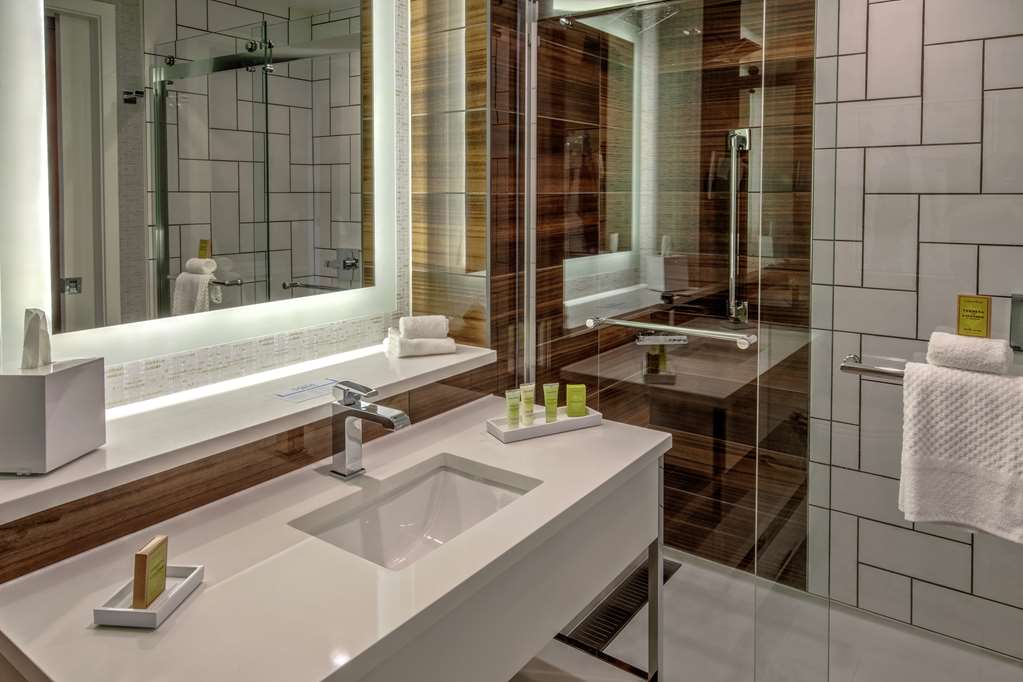 Hilton Franklin Cool Springs Image