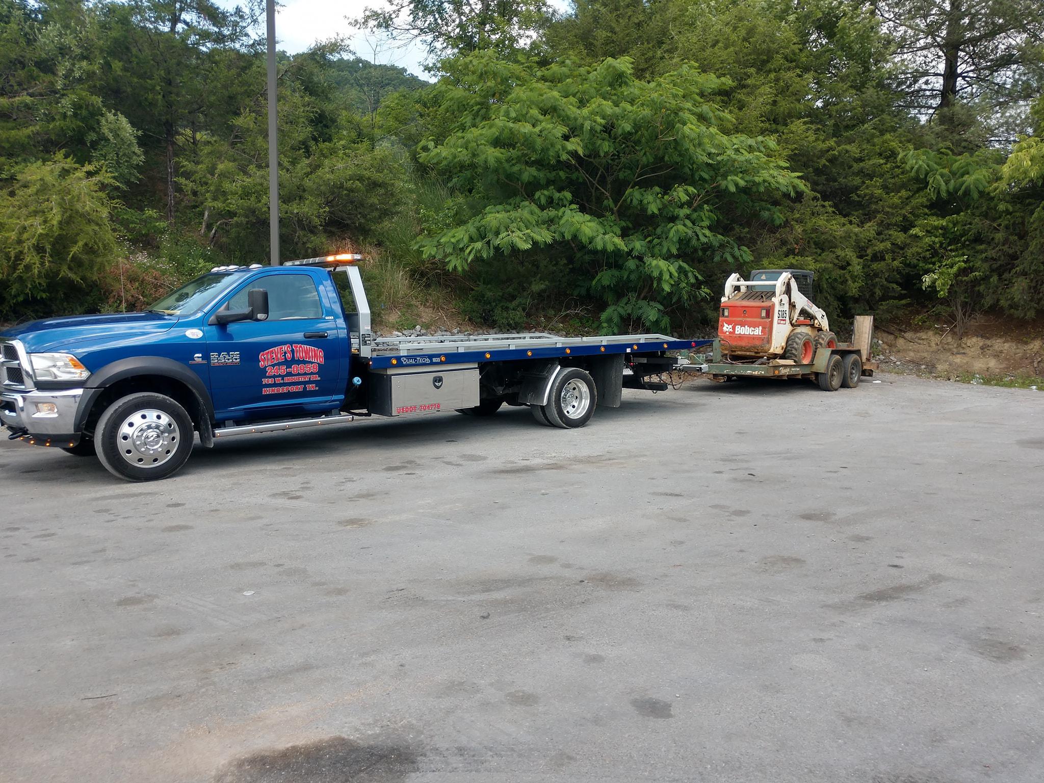 Steve's Towing Photo