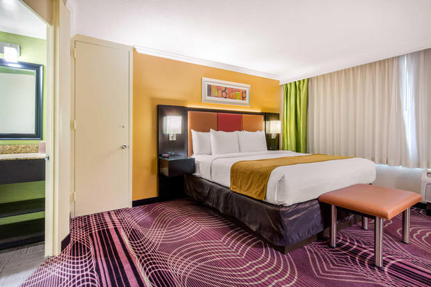 Images Clarion Hotel Nashville Downtown - Stadium