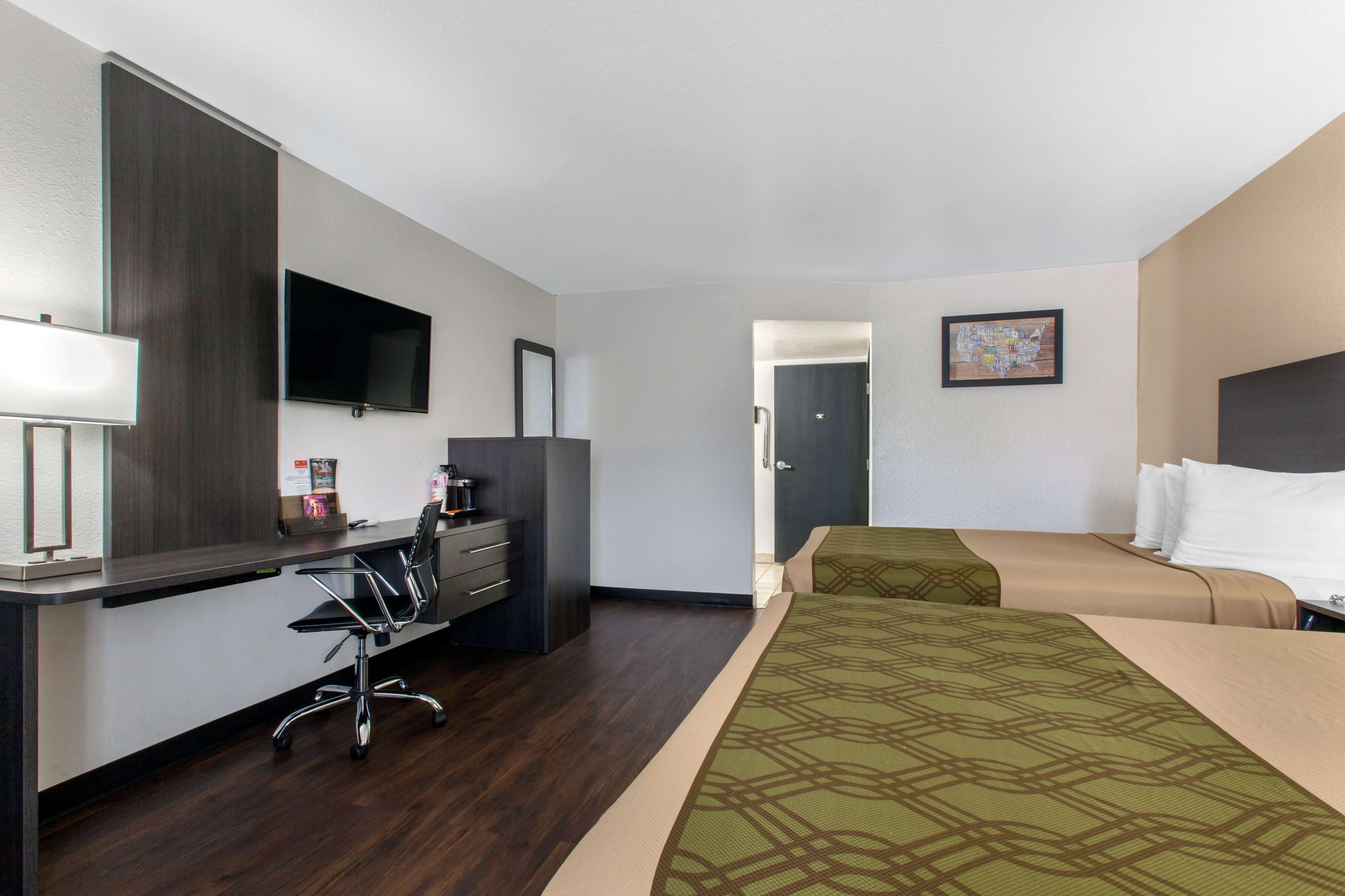 SureStay Hotel by Best Western Phoenix Airport Photo