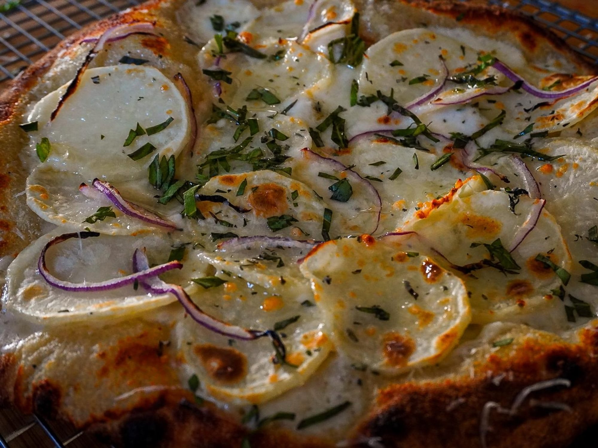 Bianco Pie - 13 Inch