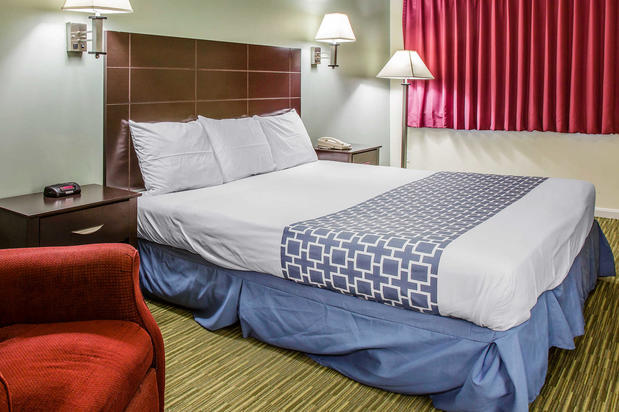 Images Rodeway Inn