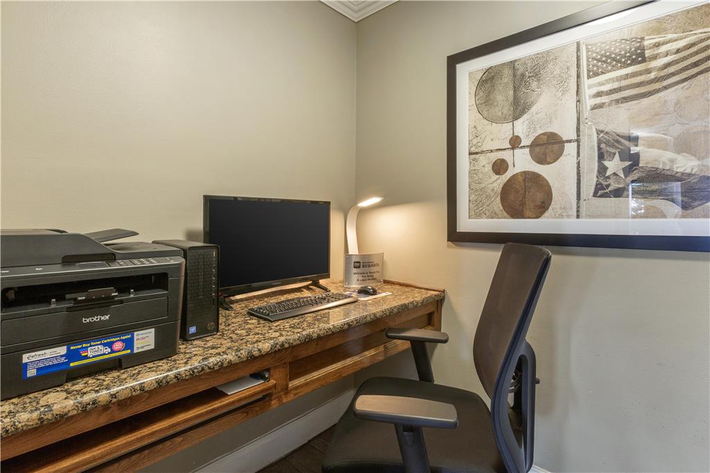 Best Western Brady Inn Image