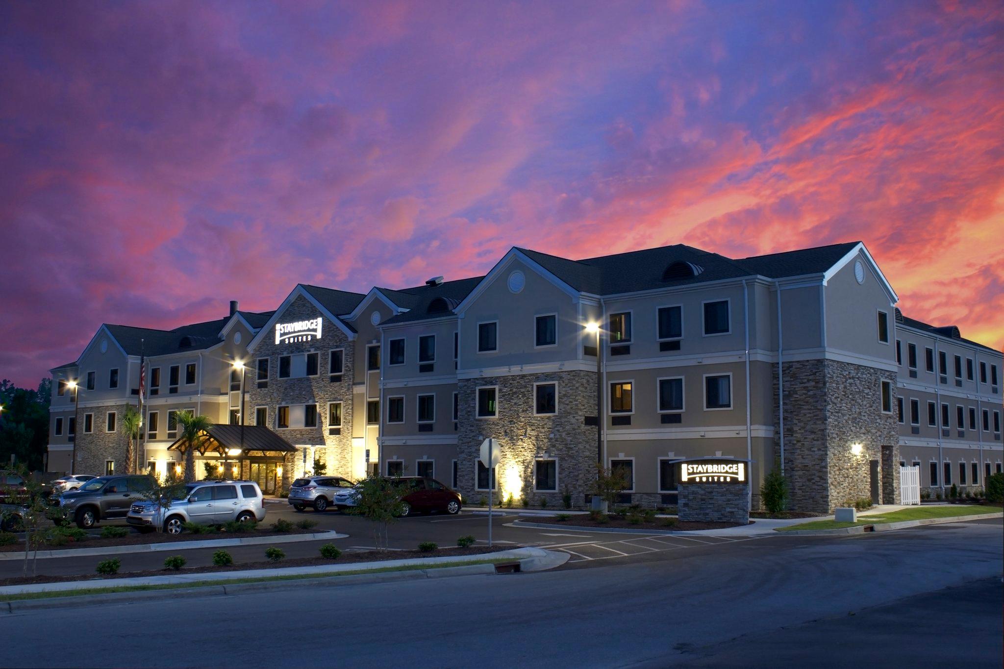 Staybridge Suites Jacksonville-Camp Lejeune Area Photo