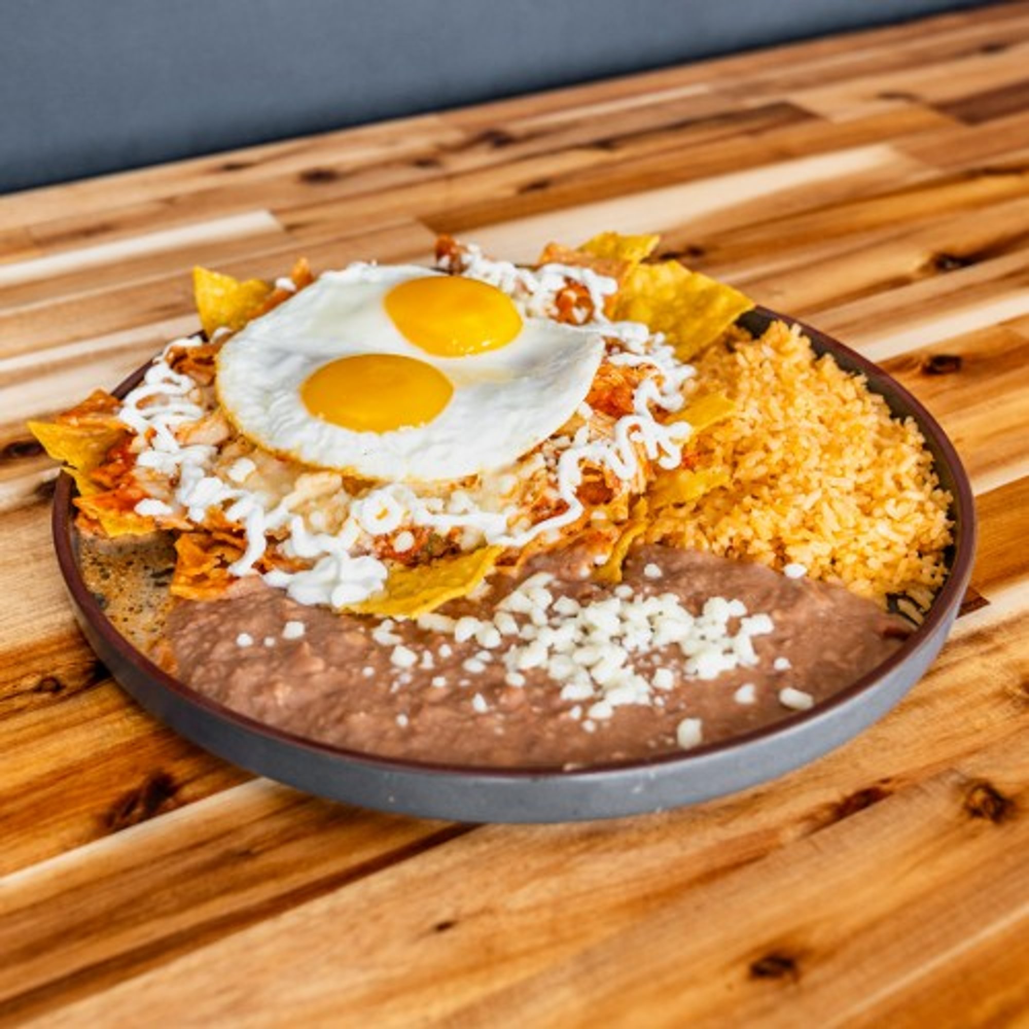 Chilaquiles De Pollo