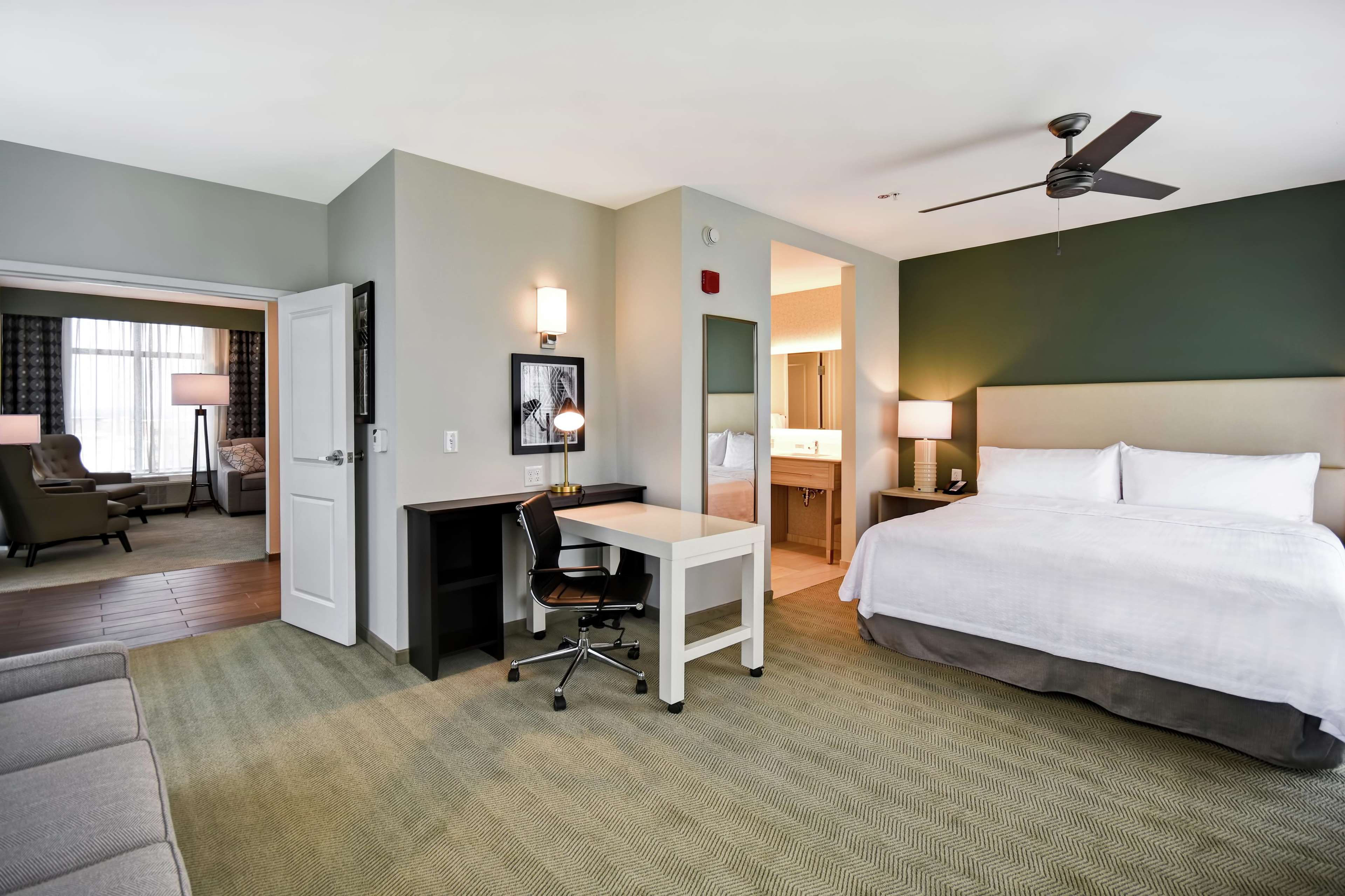 Homewood Suites by Hilton Greenville Downtown Photo