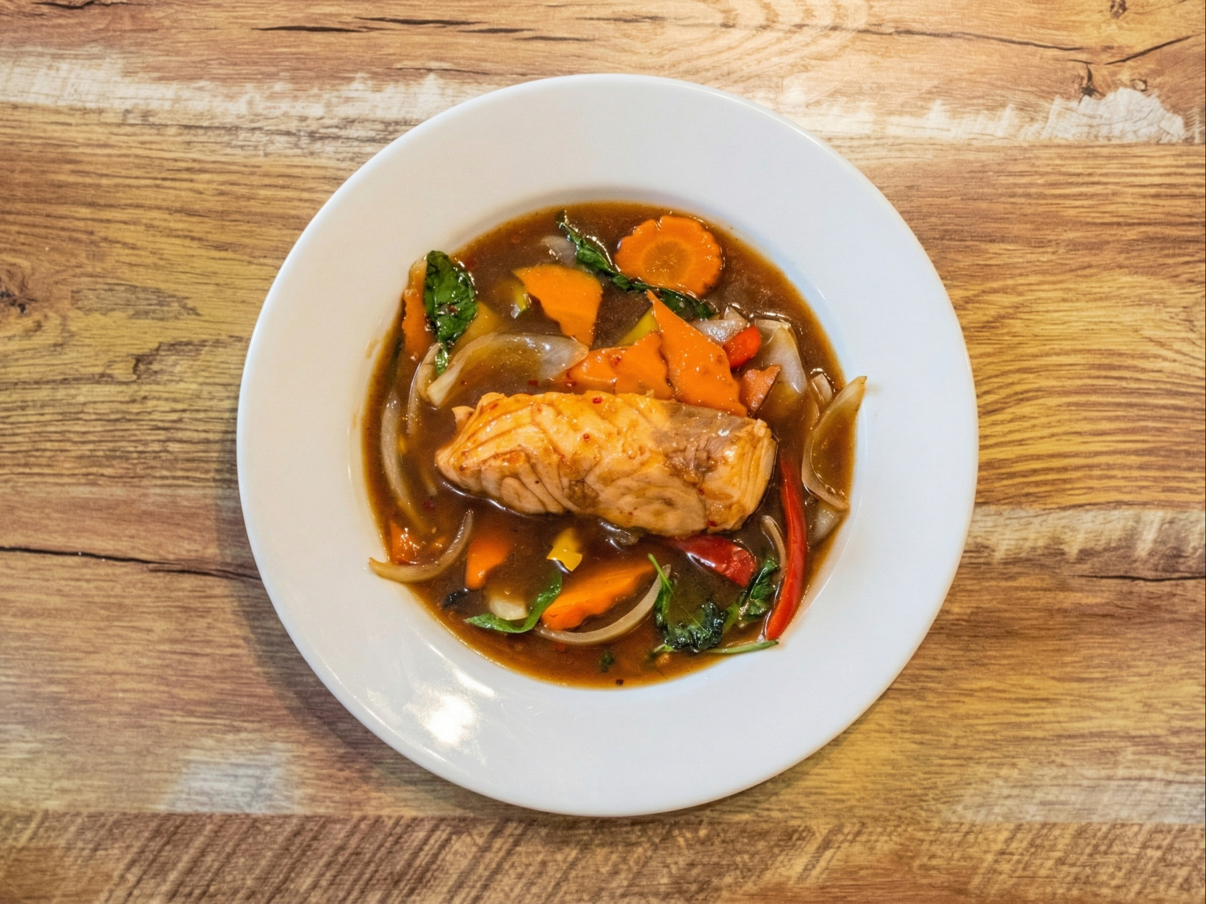 Salmon Basil Stir Fry