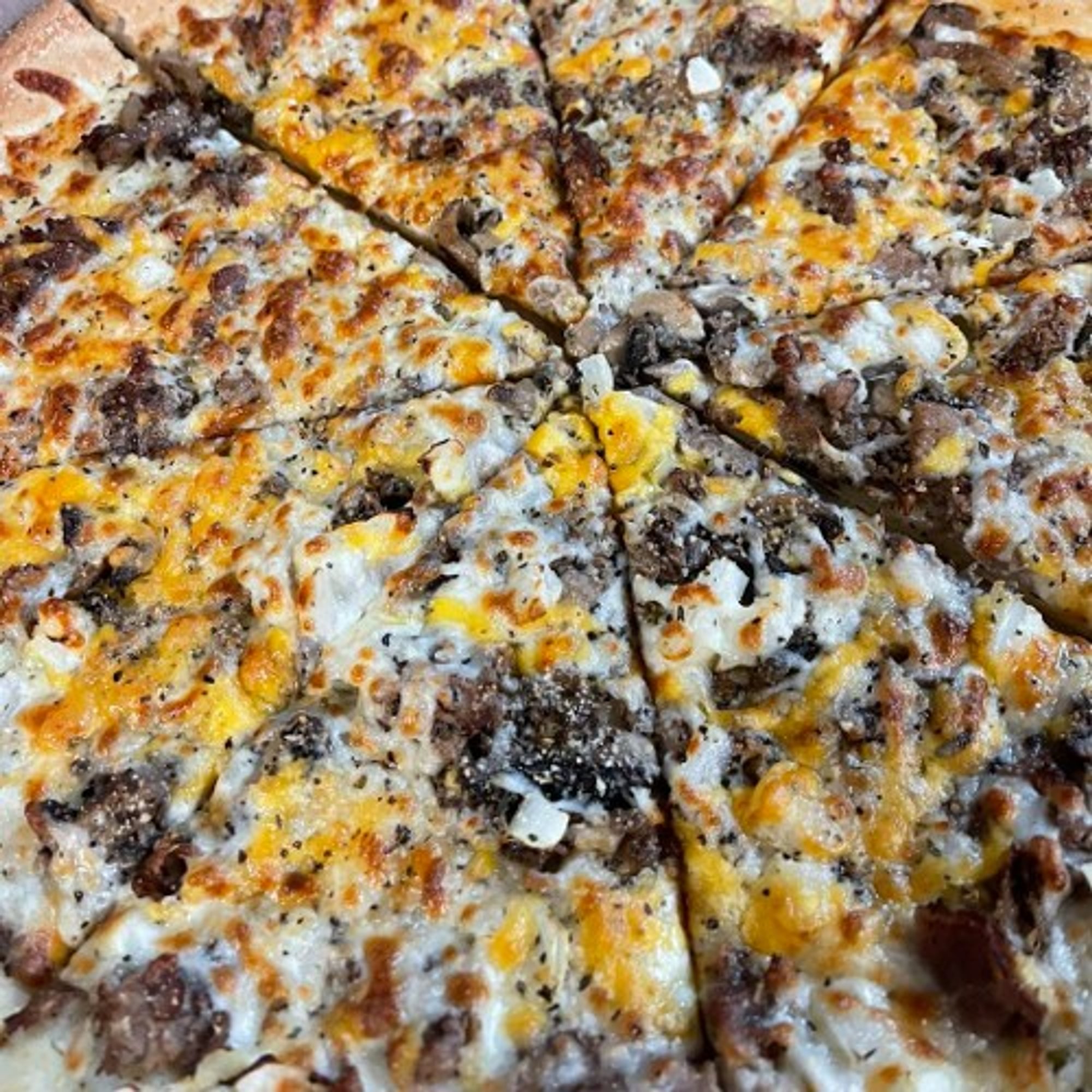 Philly Steak Pizza - Mini (4 Slices)
