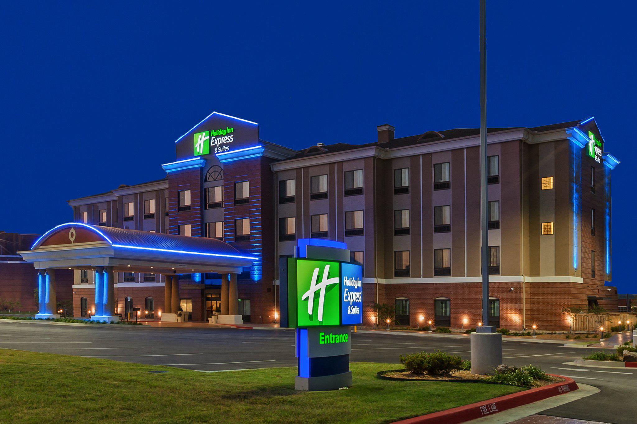 Holiday Inn Express & Suites Glenpool-Tulsa South Photo
