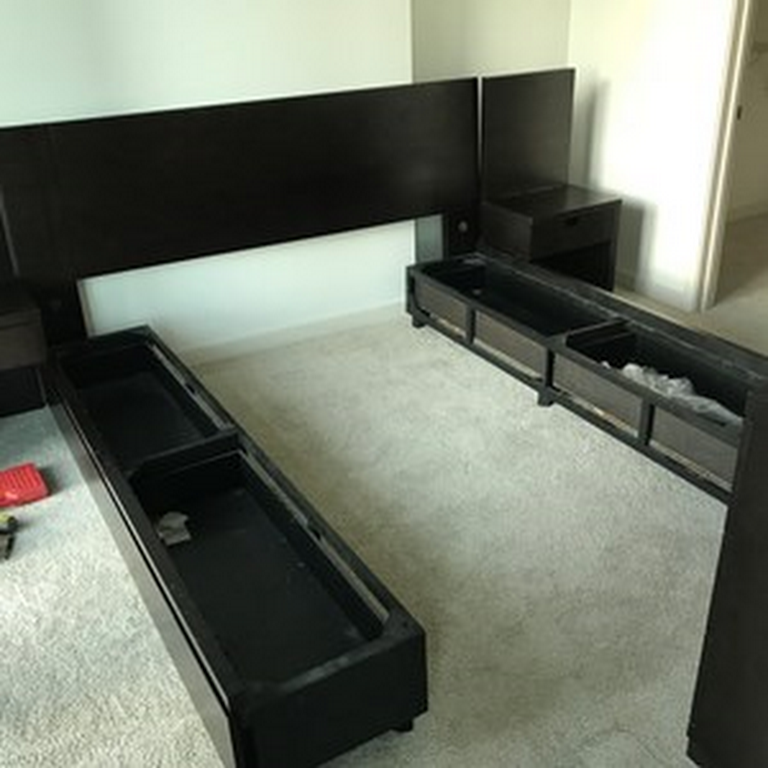 Royal Lion Relocation, LLC Logo