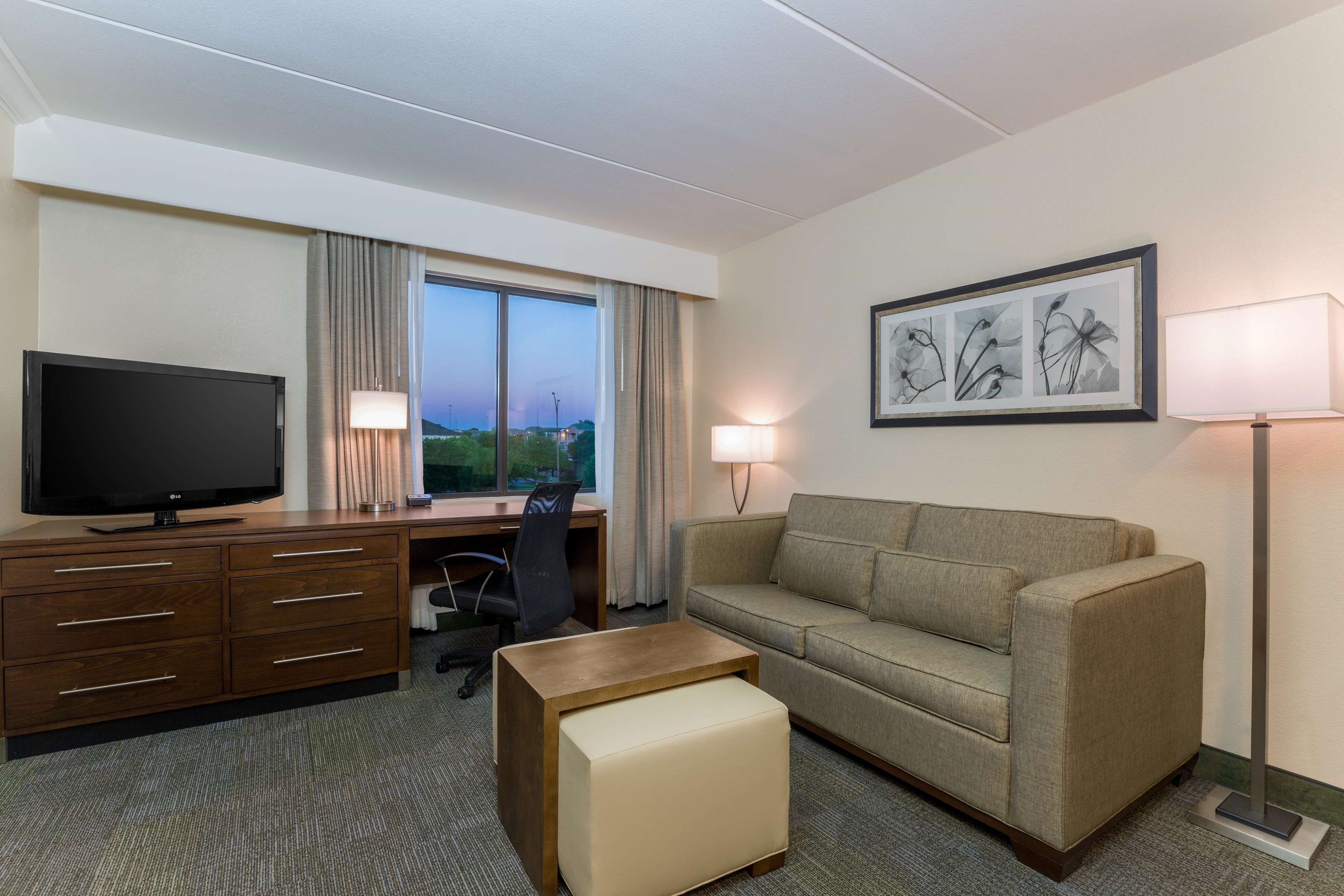 Homewood Suites by Hilton Ft. Worth-North at Fossil Creek Photo