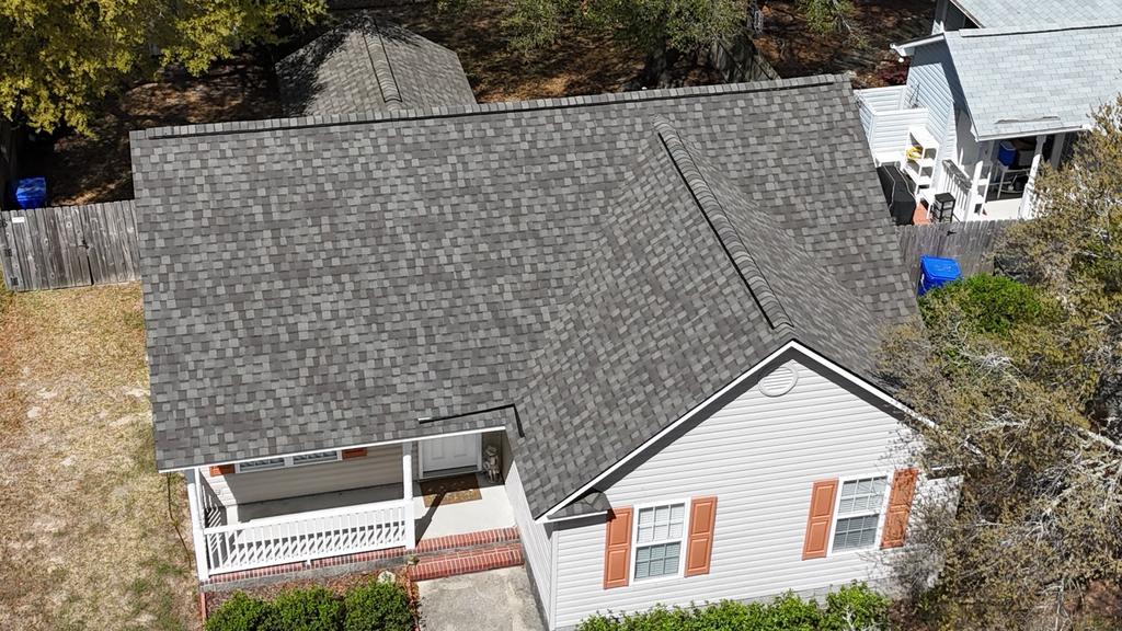 Willis Roofing Image