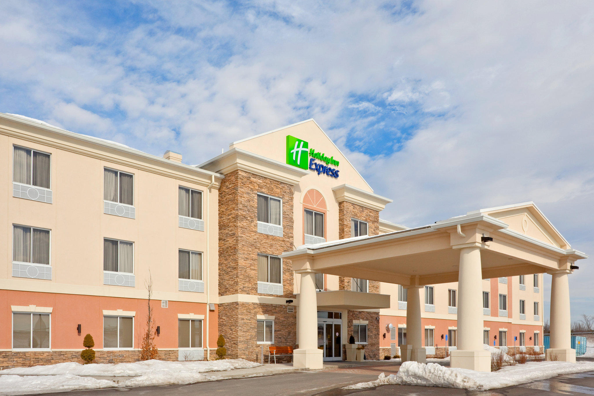 Holiday Inn Express & Suites West Coxsackie Photo