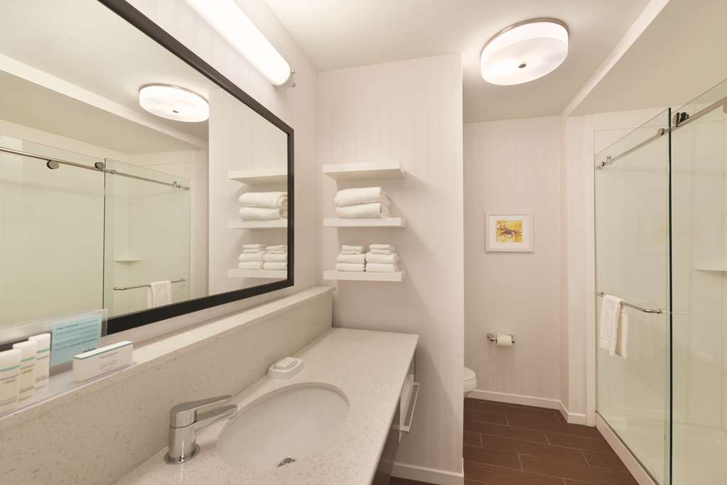 Hampton Inn & Suites Deland Image