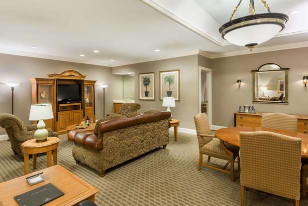 Images Hilton Indianapolis Hotel & Suites