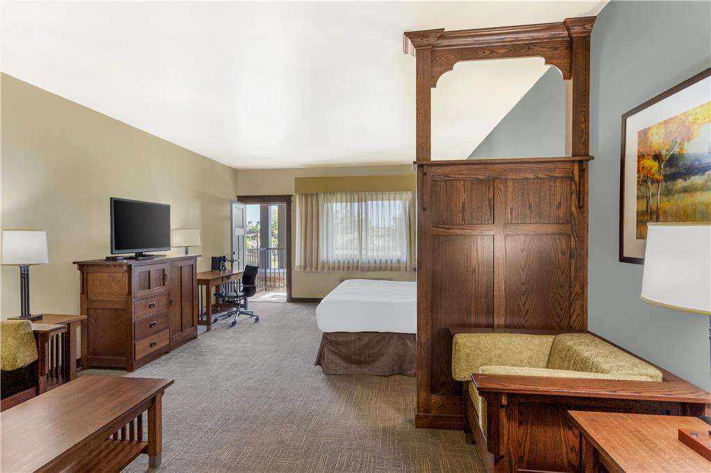 Best Western Plus High Country Inn Image