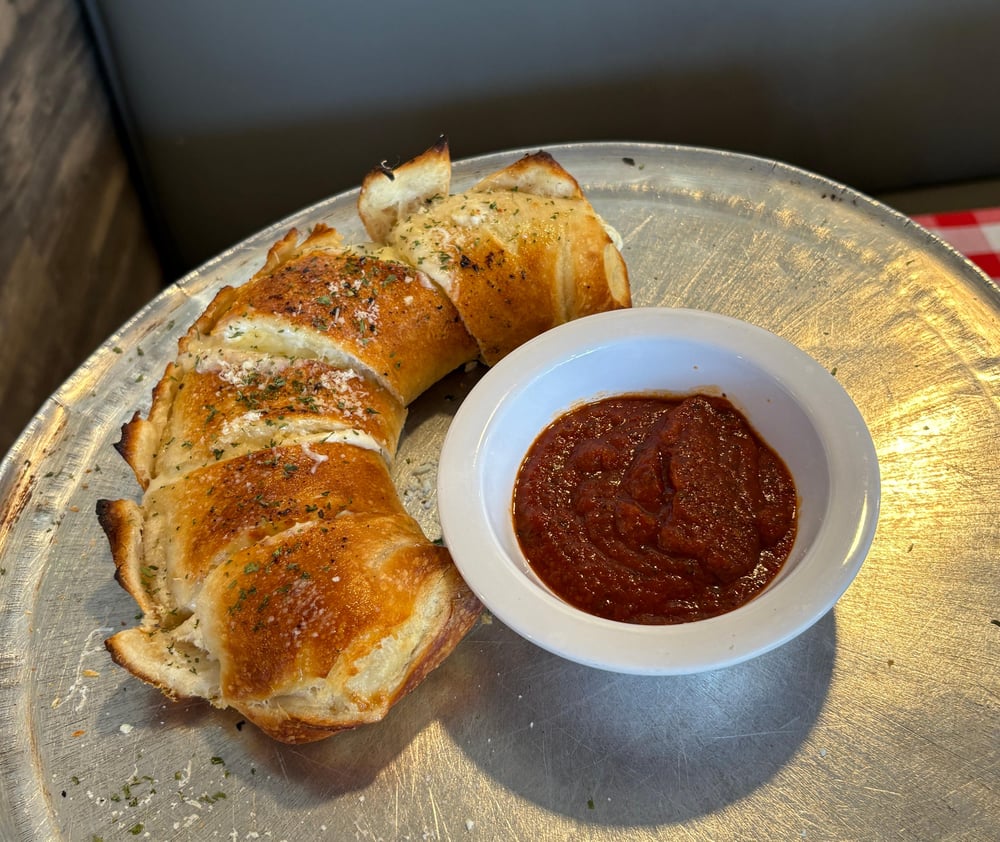 *Calzone 10"