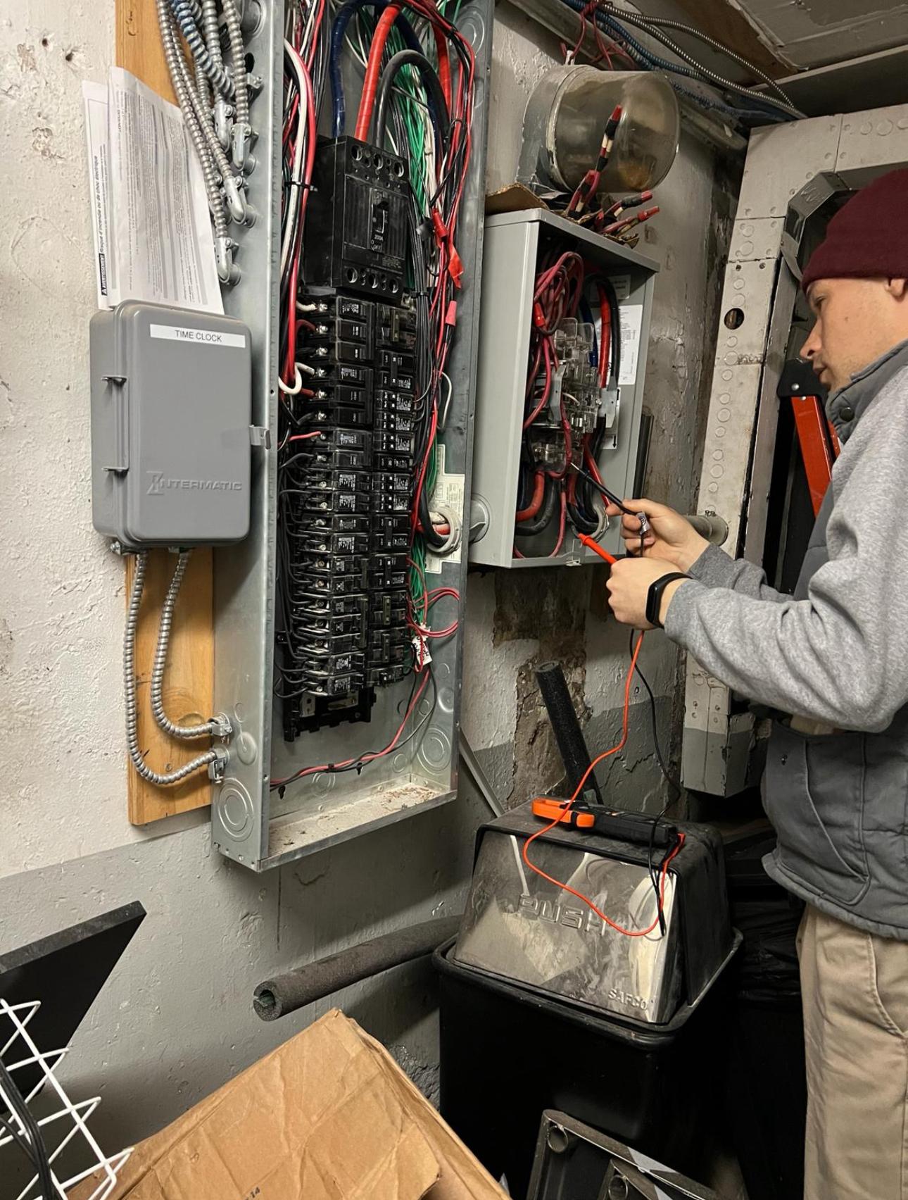 Monarch Contracting Group Image