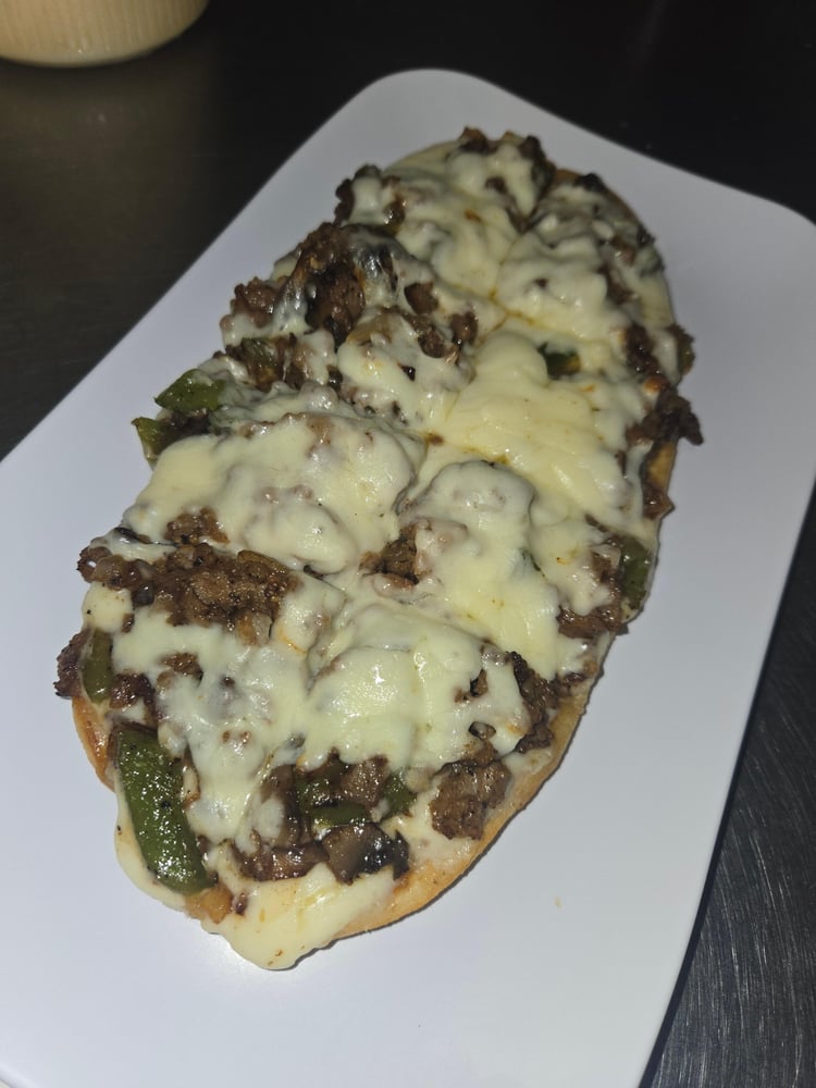 Philly Cheesesteak Flatbread