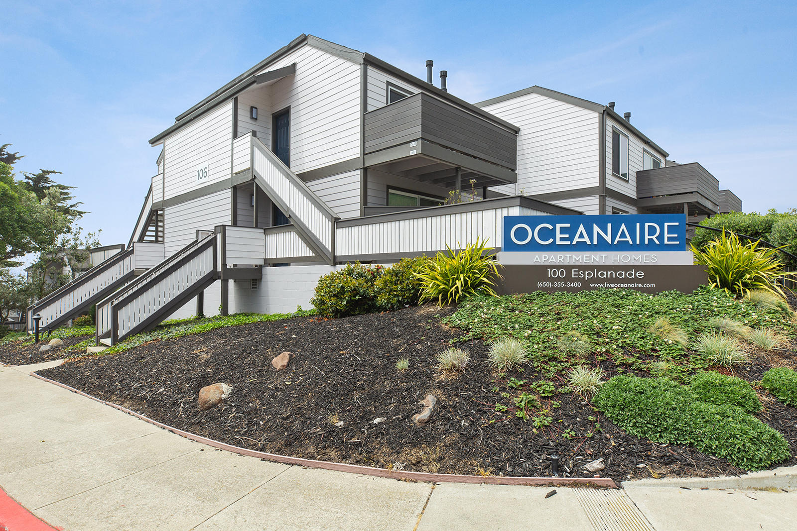OceanAire Apartment Homes Photo