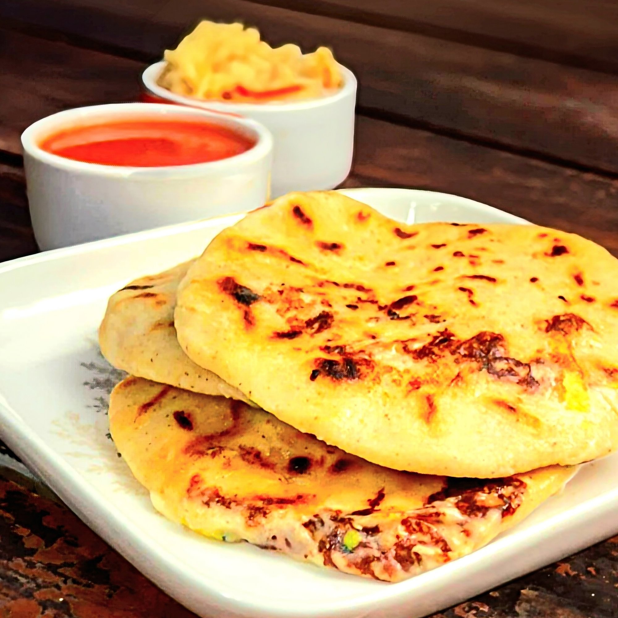 Frijol, Loroco Con Queso Pupusa