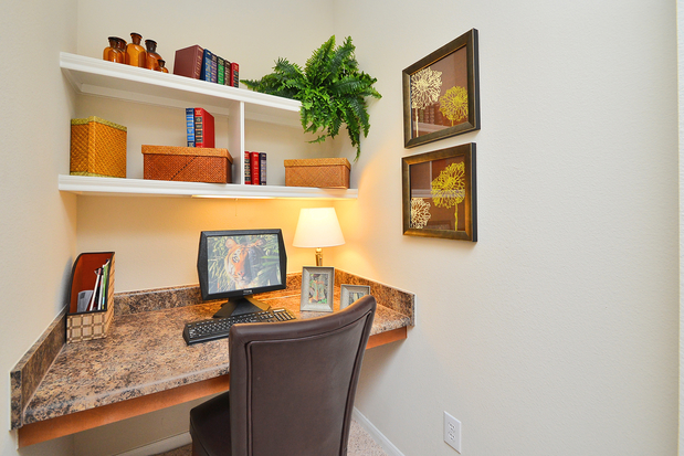 Images Estancia San Miguel Apartments in Houston, TX 77041