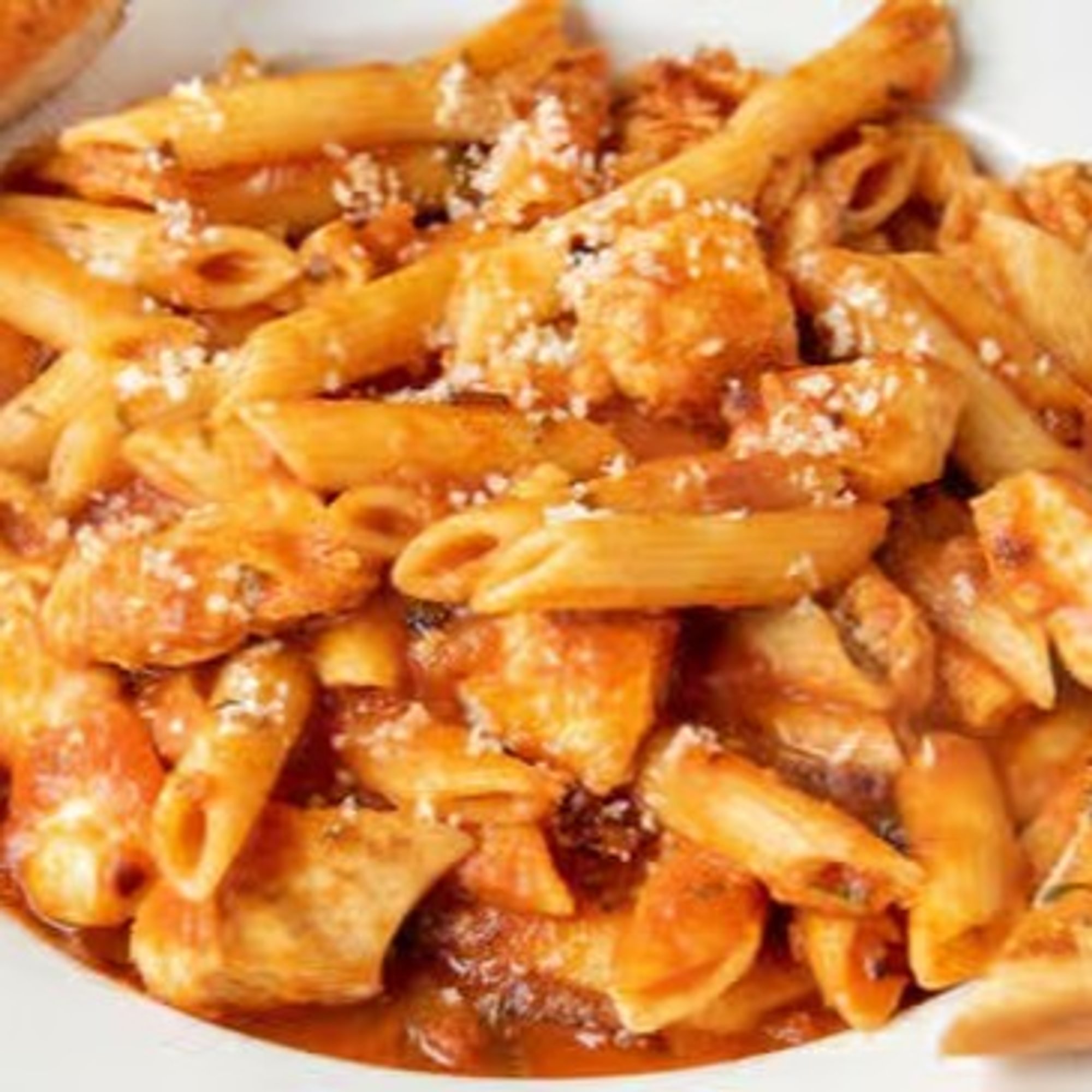 Spicy Chicken & Fettuccini