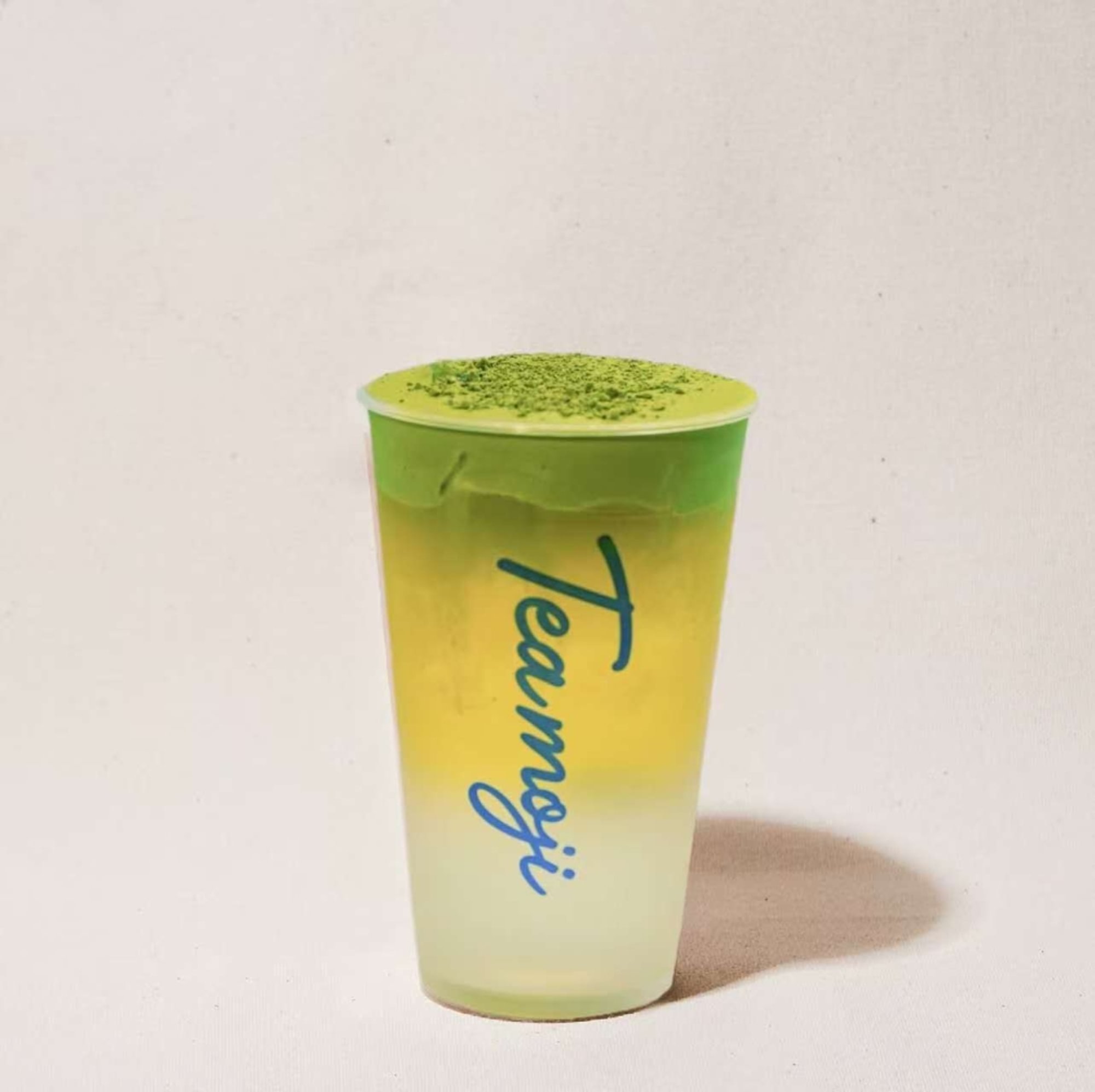 Coconut Jasmine Tea with Matcha Mousse / 抹云青椰