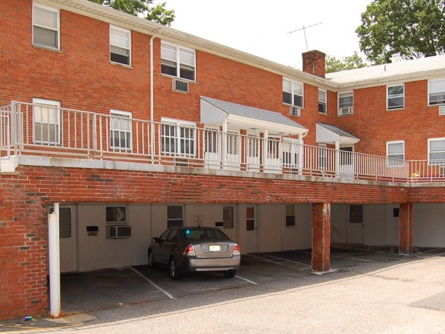 Joralemon Street Apartment Homes Photo