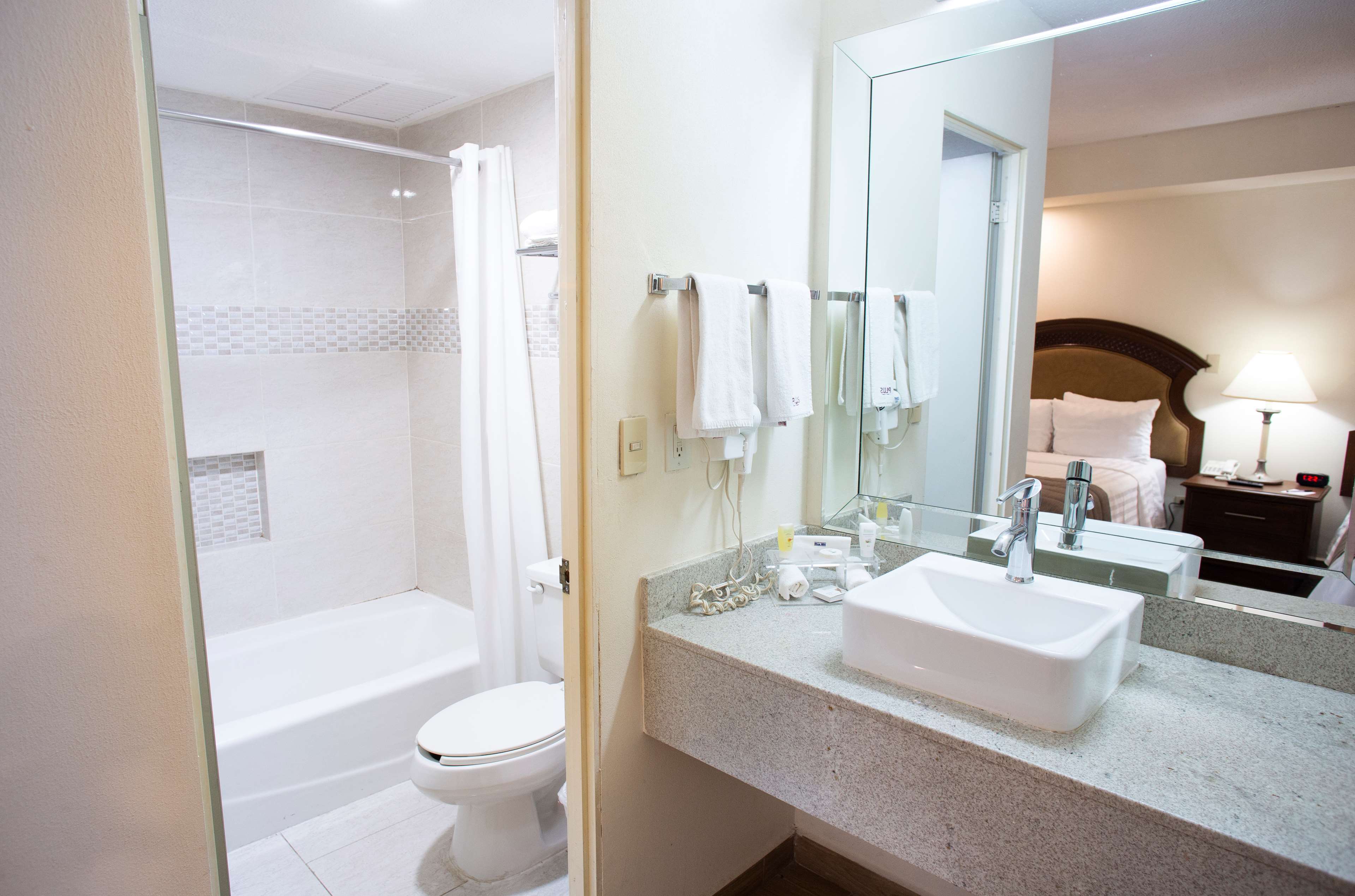 Images Best Western Plus Monterrey Colon