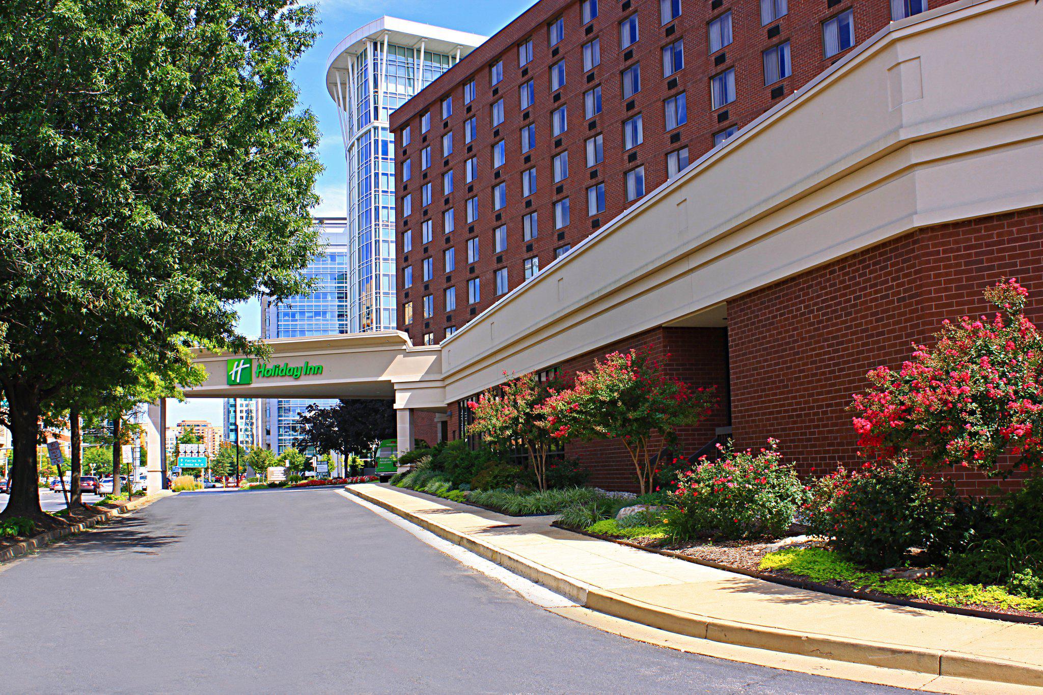 Holiday Inn Arlington at Ballston Photo