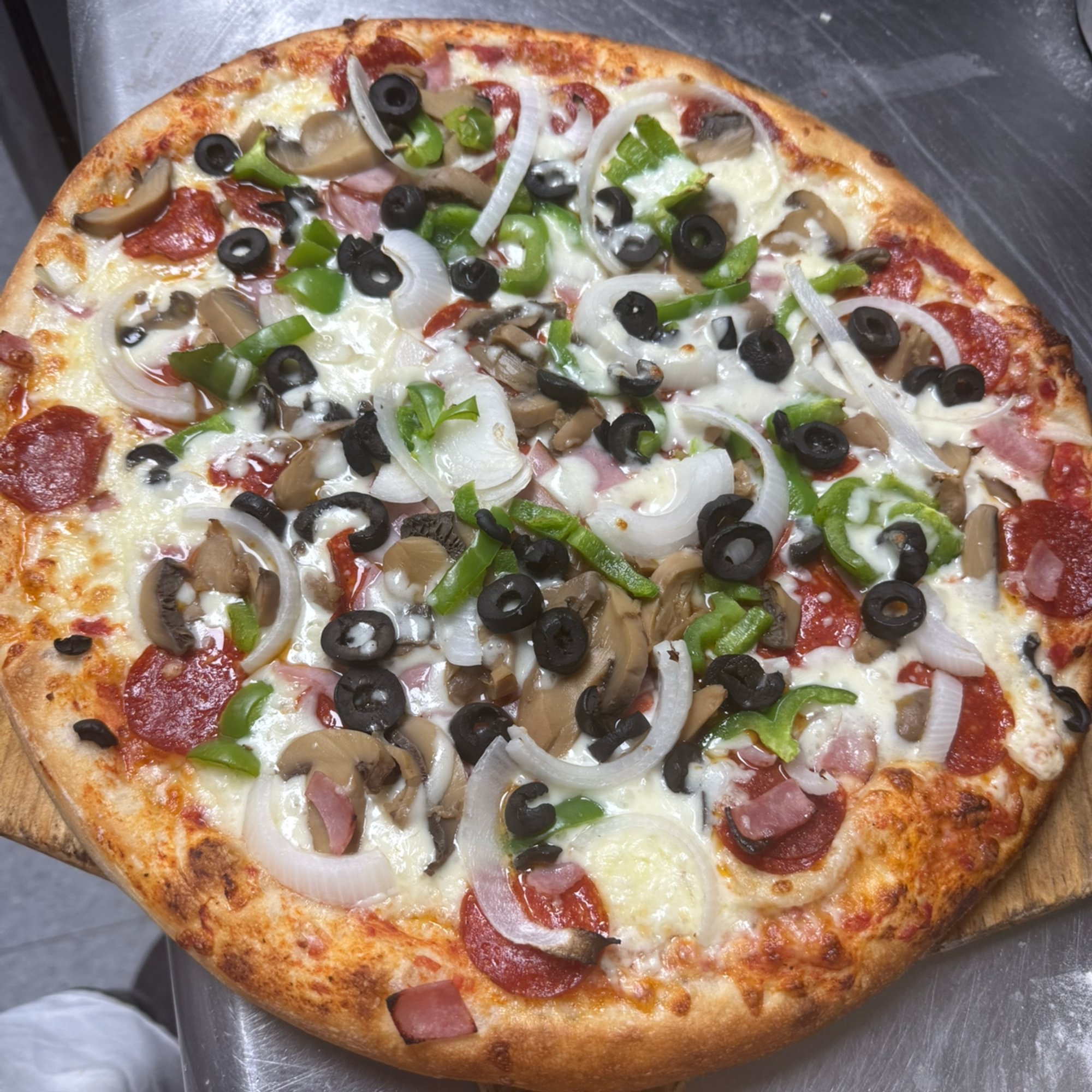 Soprano's Super Combo Pizza