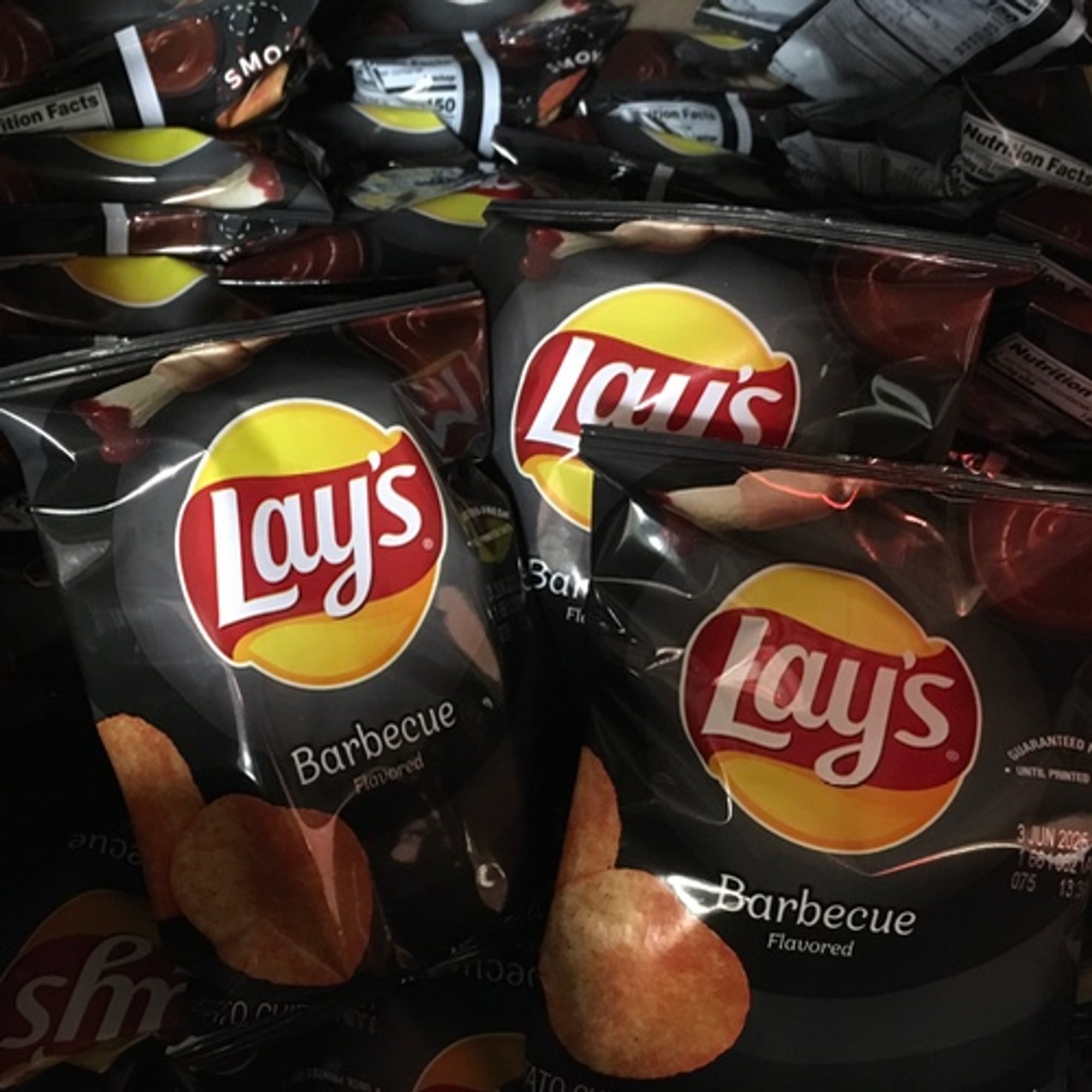 12 - 1 oz BBQ lays chips