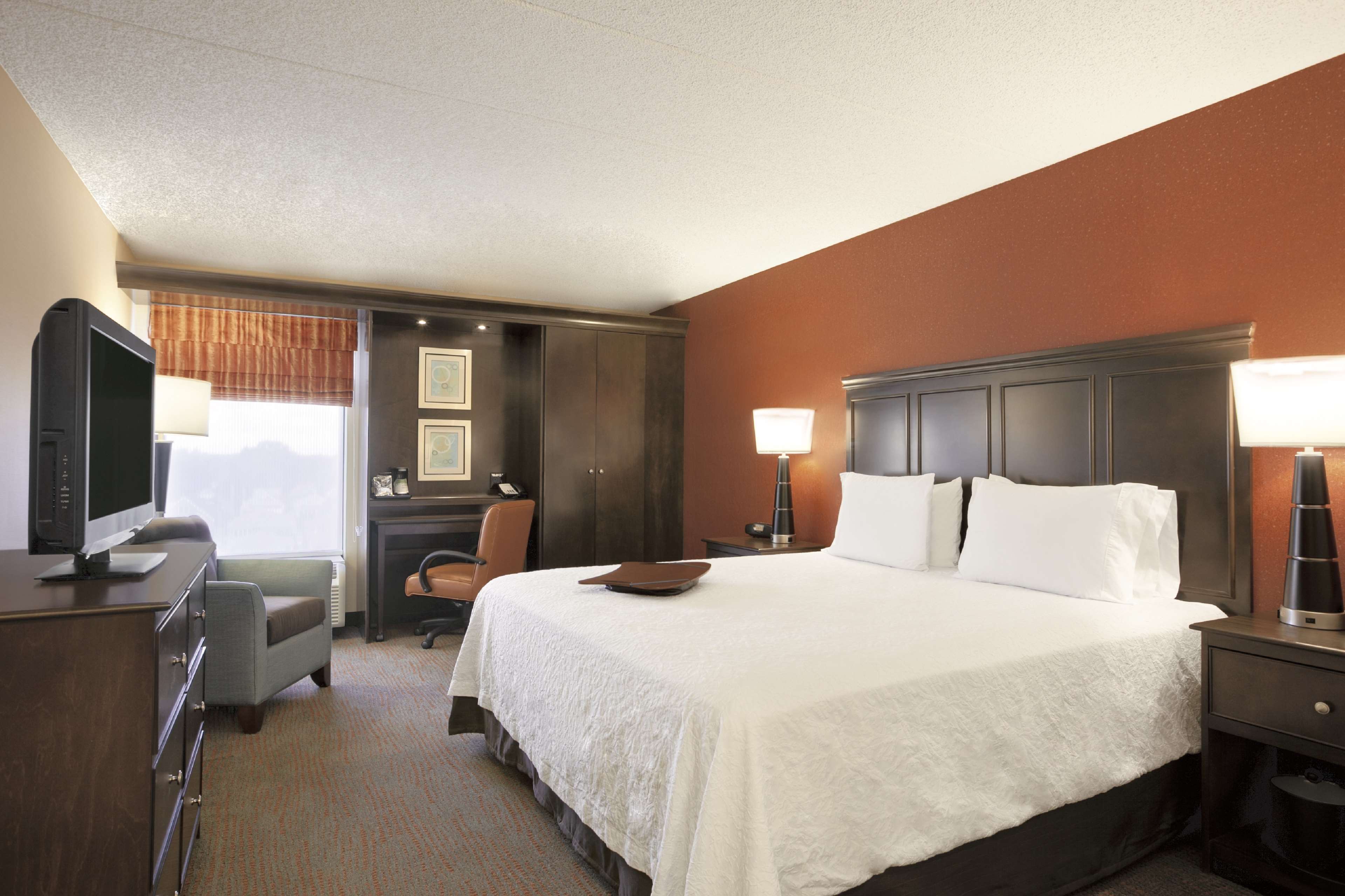 Hampton Inn Chicago-Midway Airport Photo