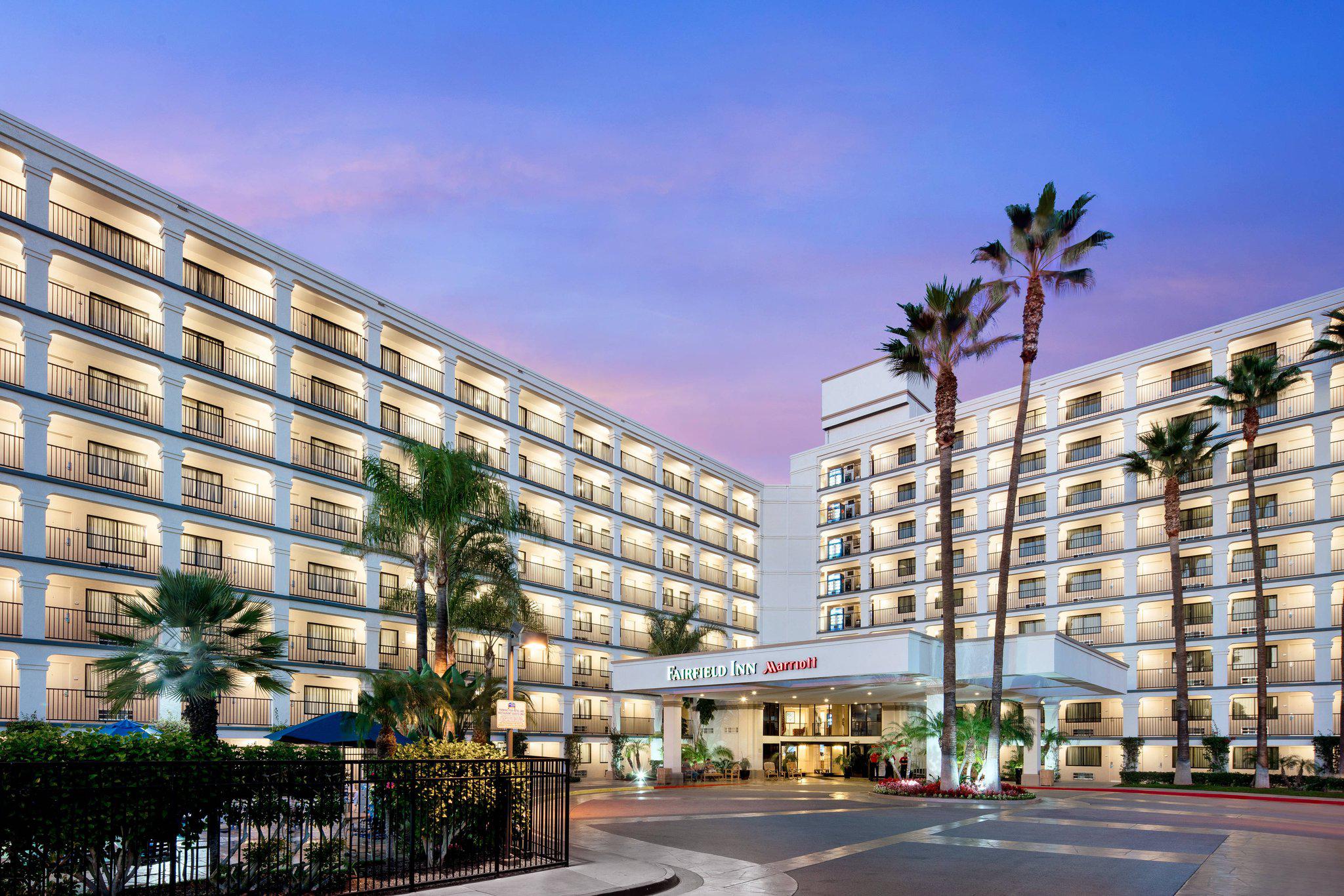 Fairfield by Marriott Anaheim Resort Photo