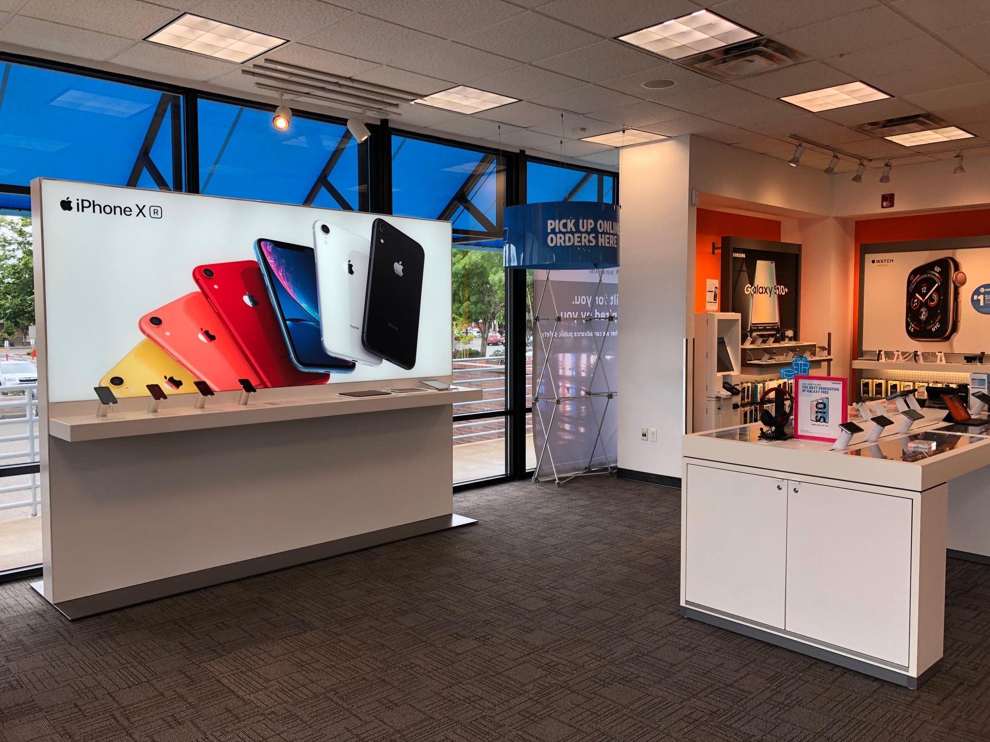 AT&T Store Photo