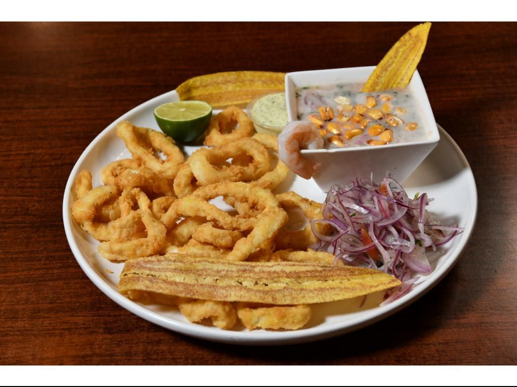 Leche de Tigre con Calamares