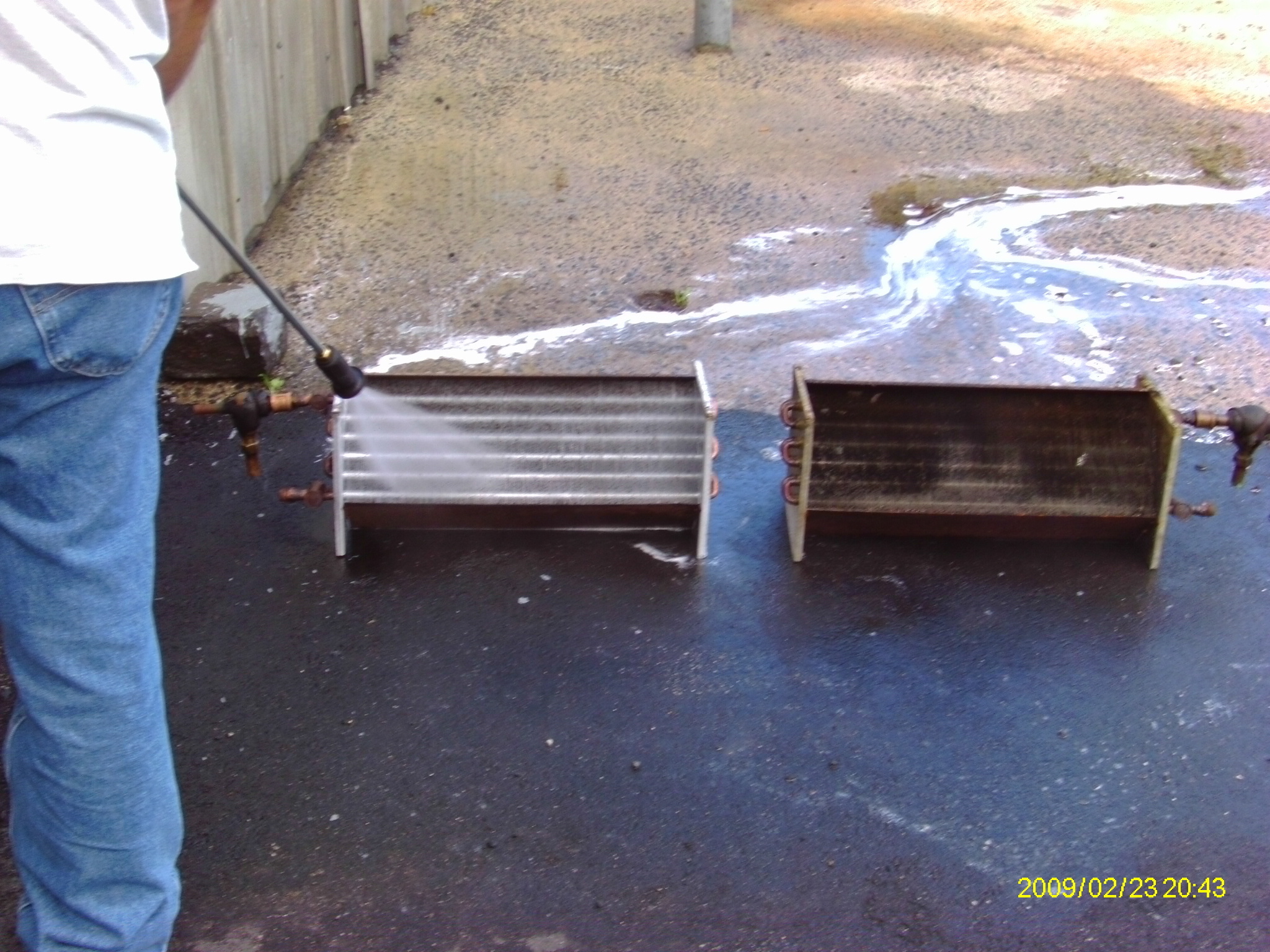 Air-Ref Condenser Cleaning Photo