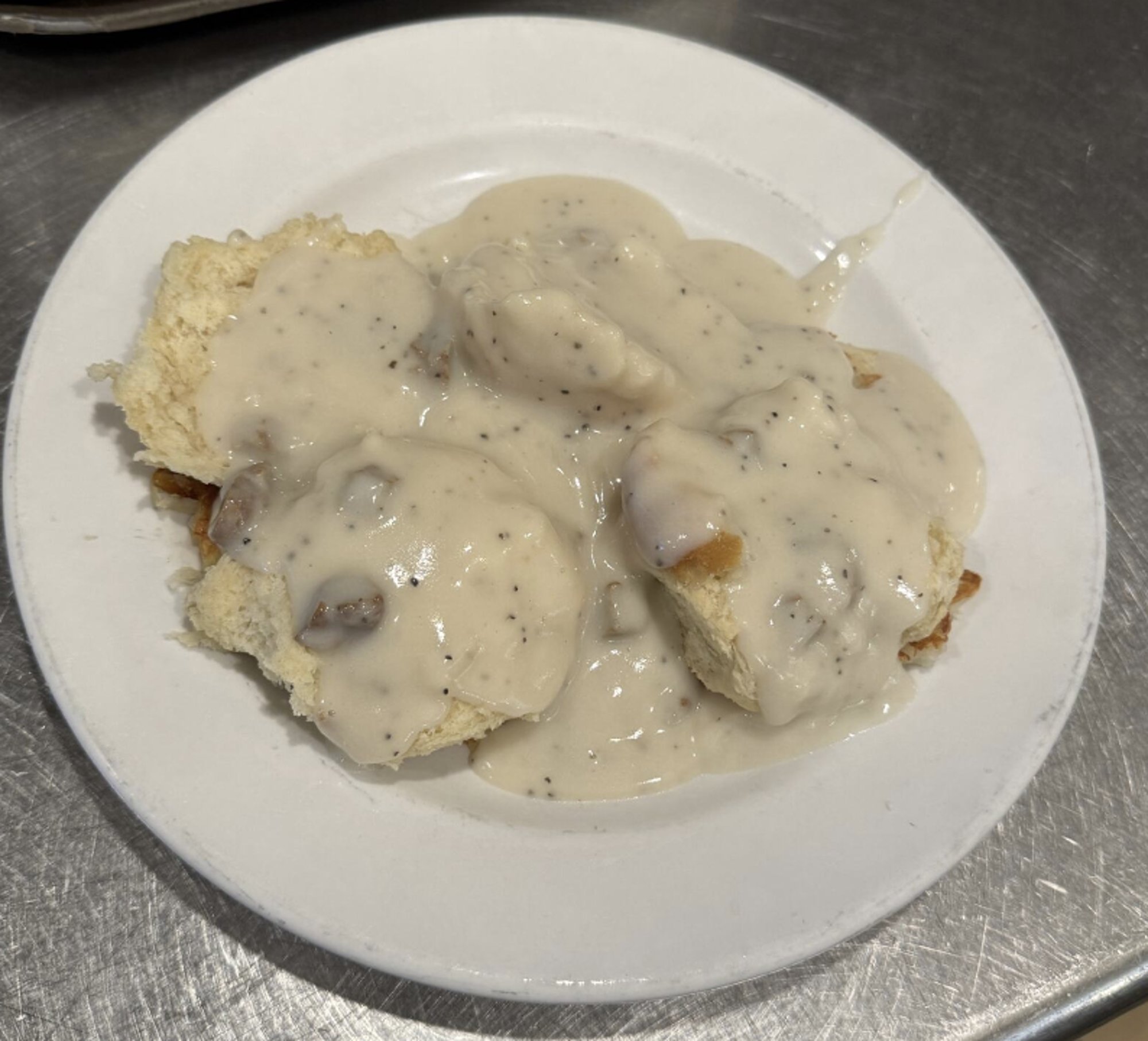 Biscuits & Gravy Full