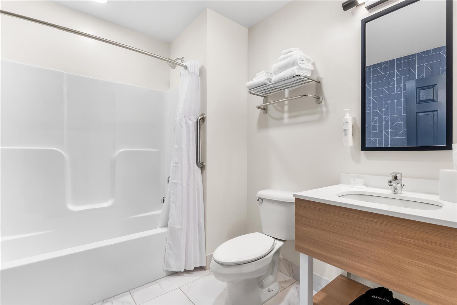 Spark by Hilton Essex Junction Burlington Image