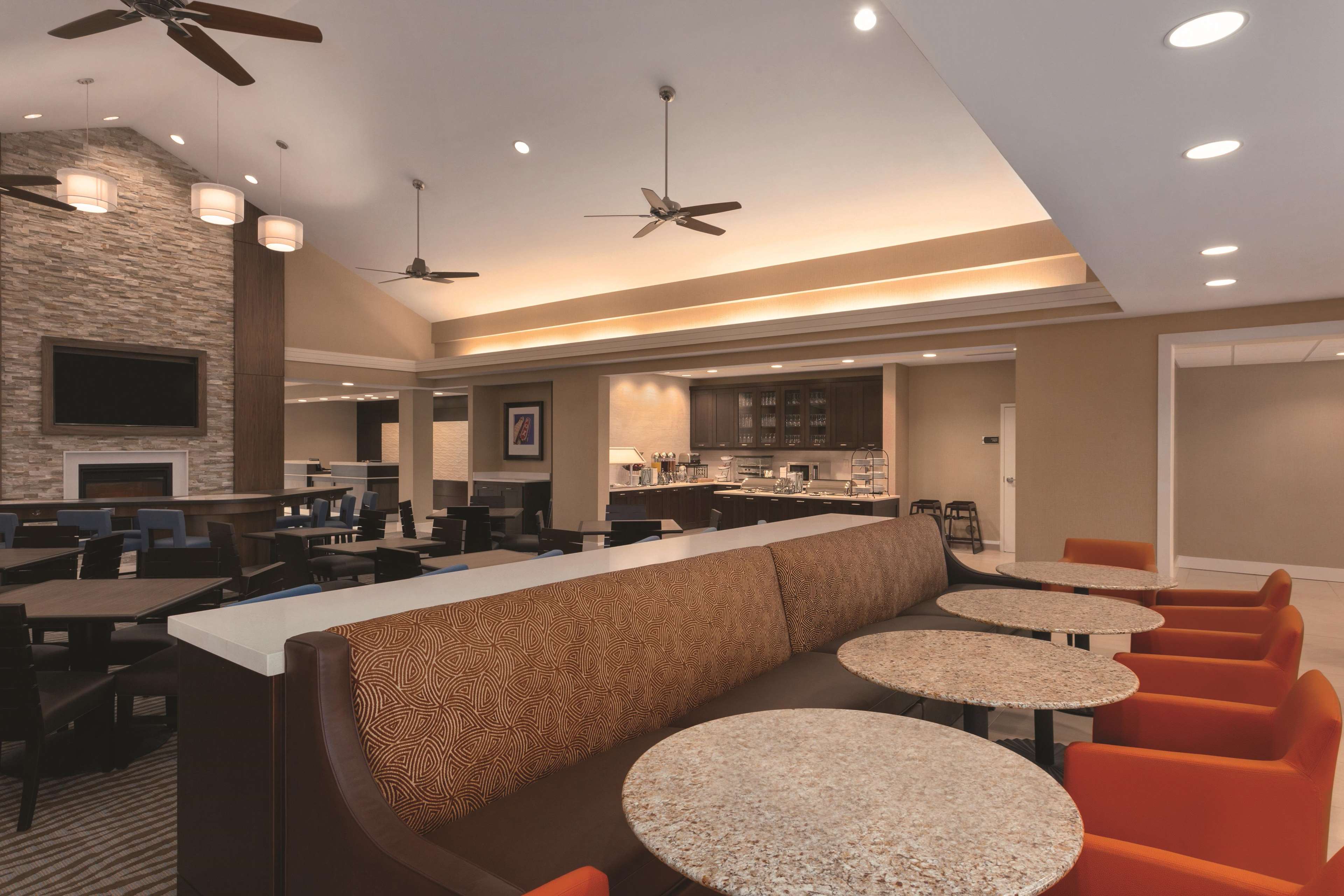 Homewood Suites by Hilton Atlanta Airport North Photo