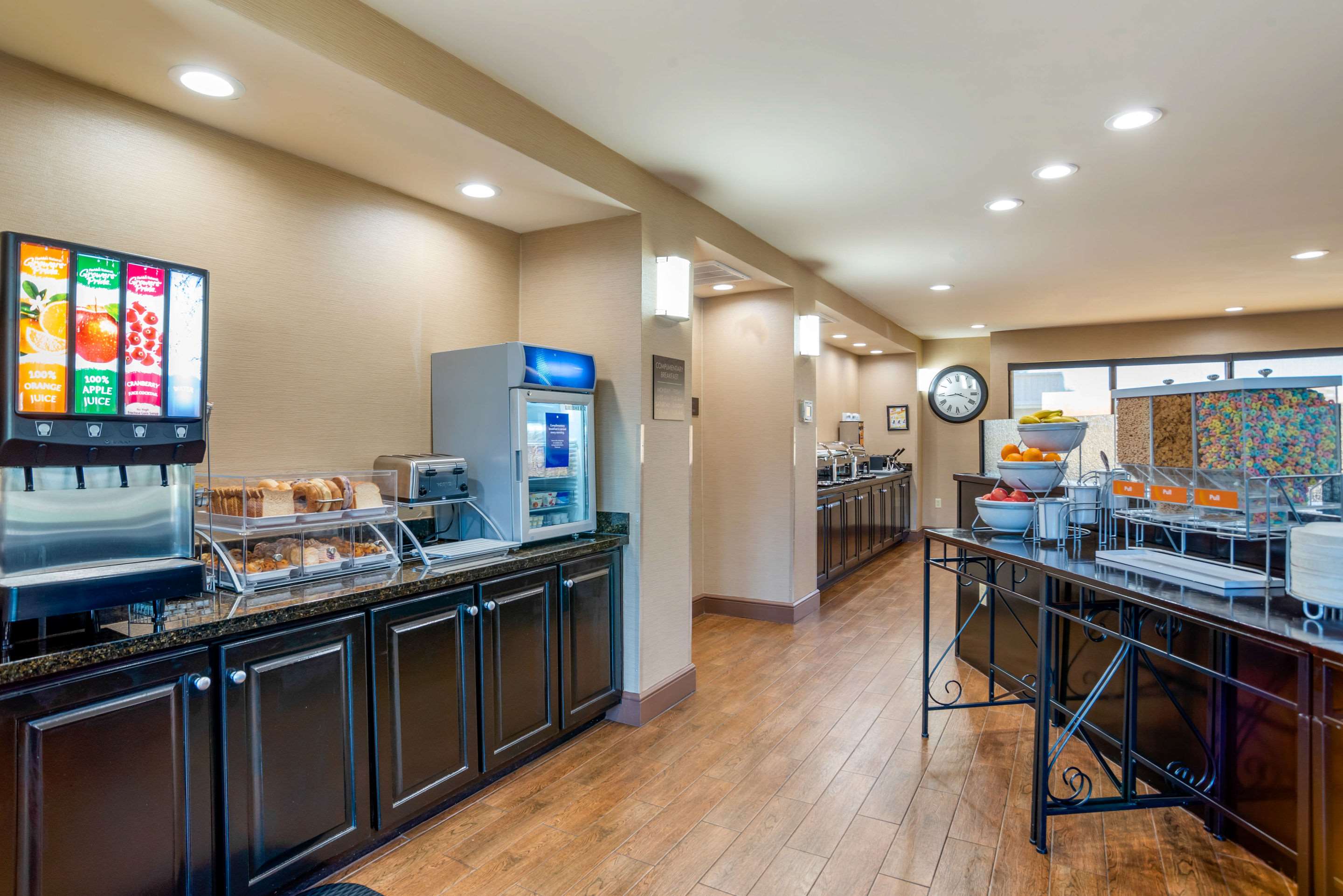 Comfort Suites Photo