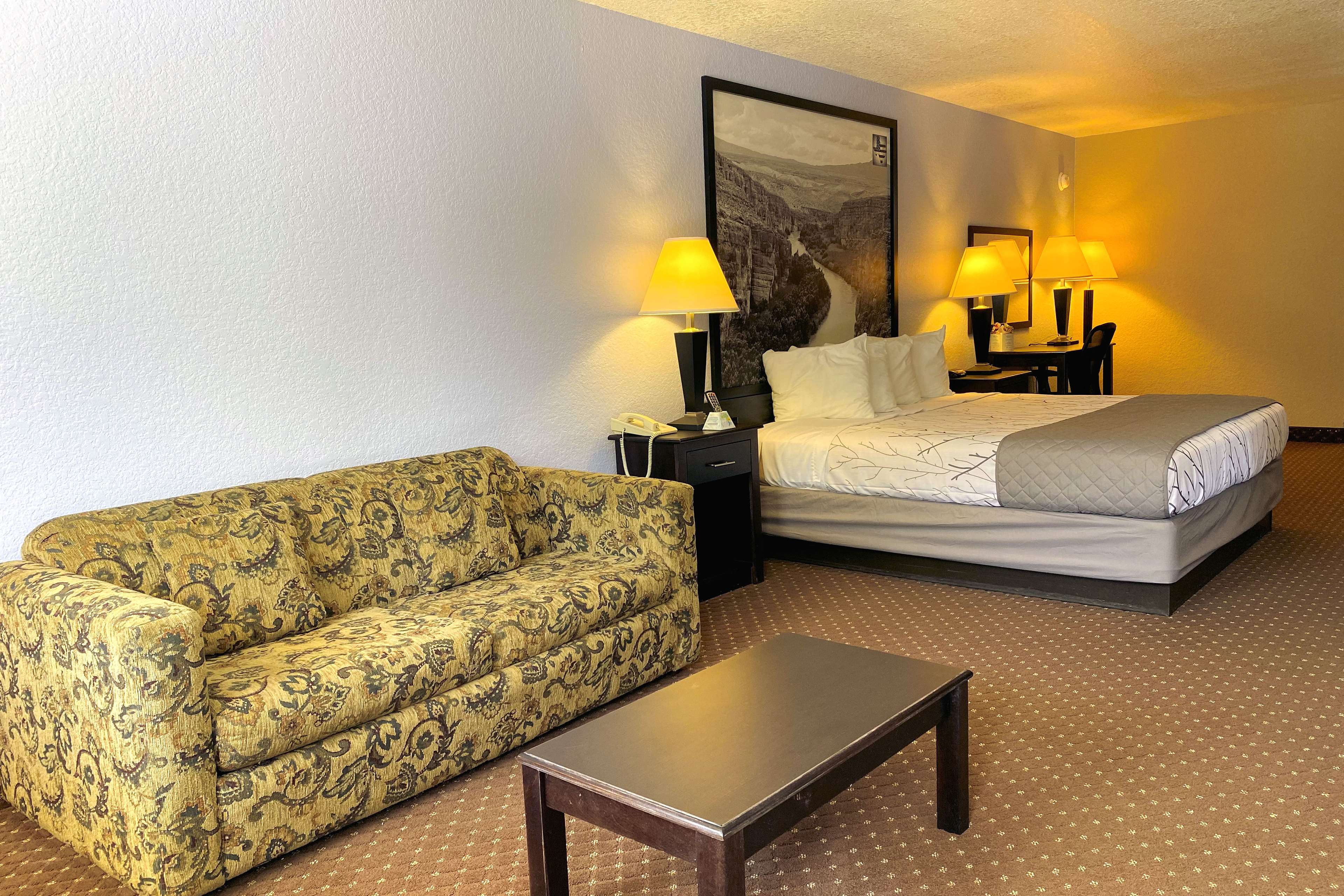 SureStay Hotel by Best Western New Braunfels Photo