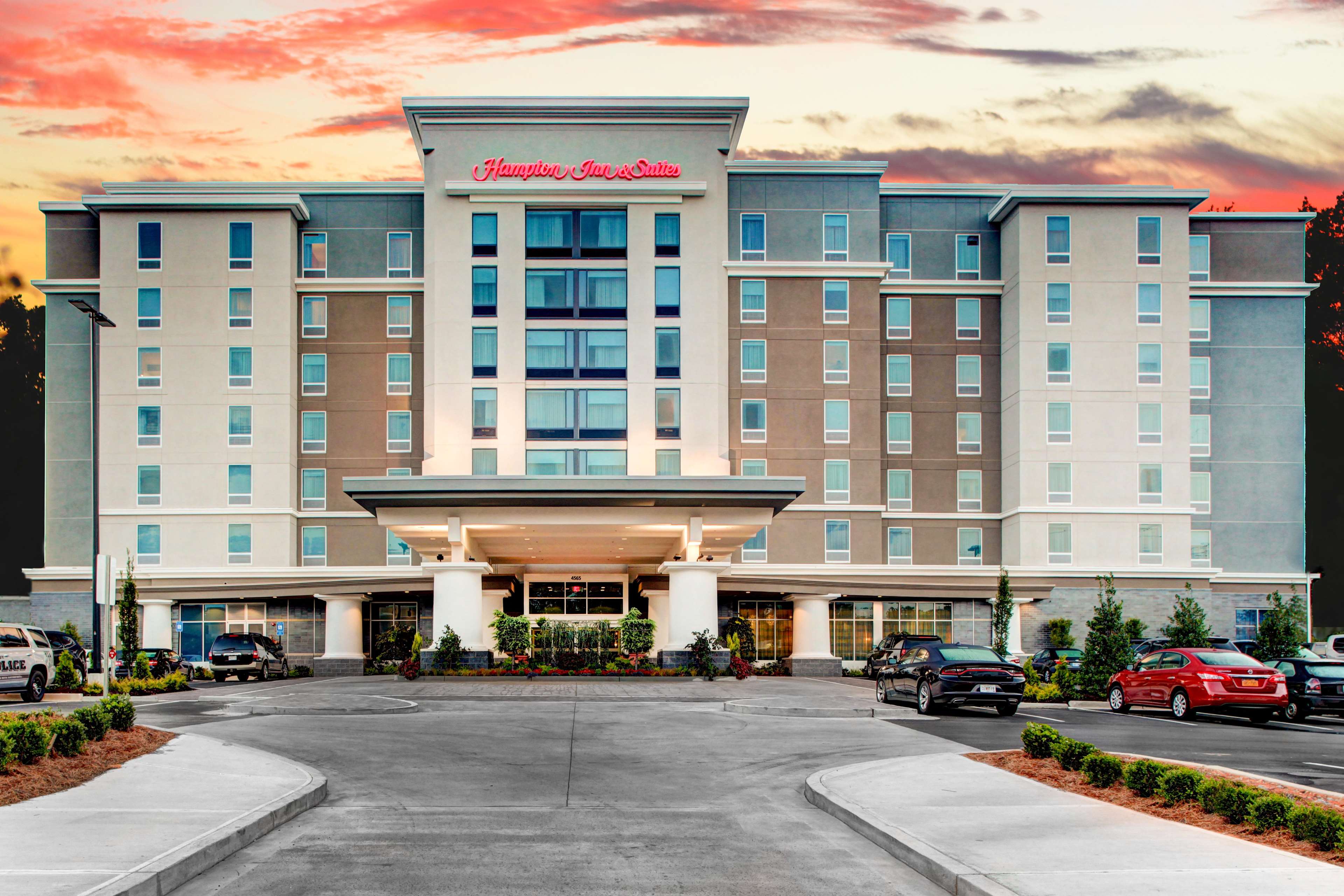 Hampton Inn & Suites by Hilton Atlanta Perimeter Dunwoody Photo