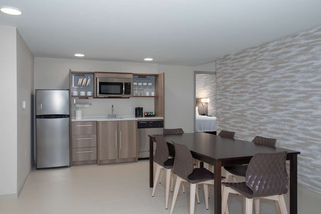 Home2 Suites by Hilton Omaha UN Medical Ctr Area Image