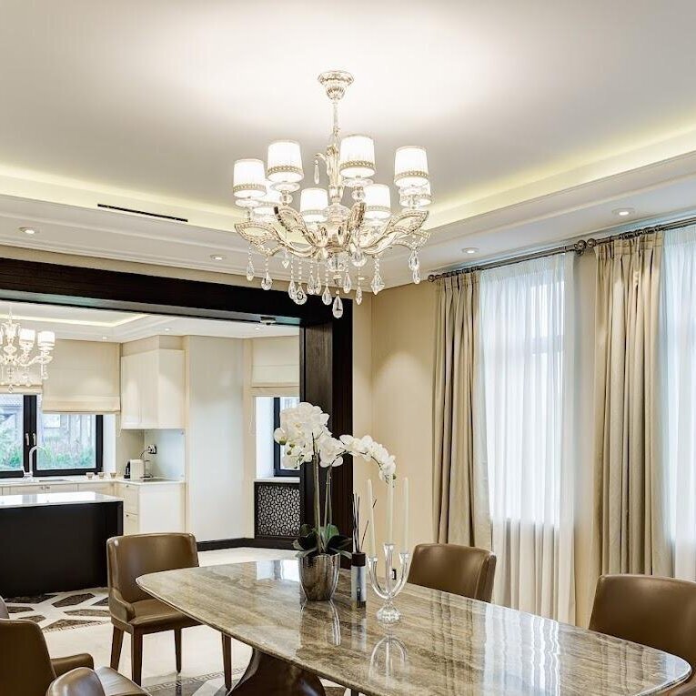 Beautiful Windows Elgin Image