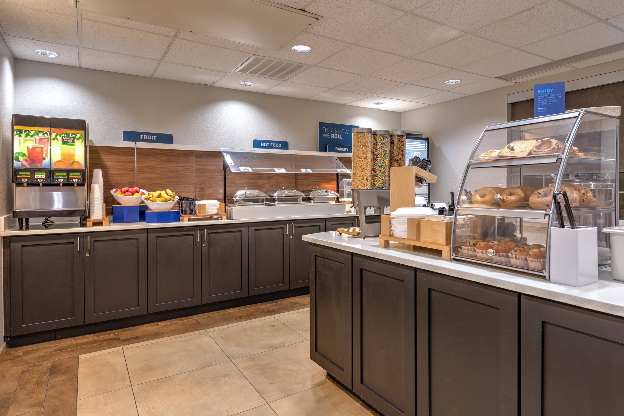 Candlewood Suites Building 144 Image