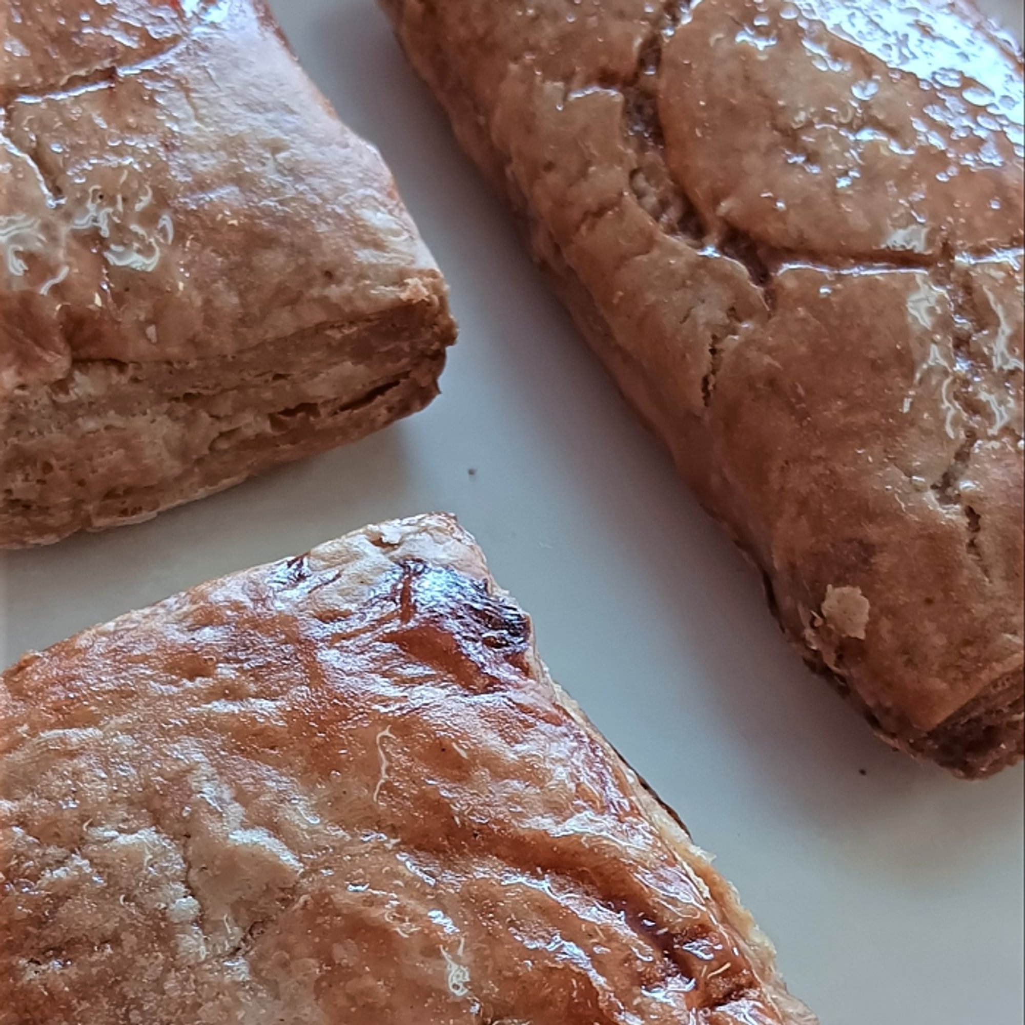 Dozen Guava Patties (Pâté Goyave)